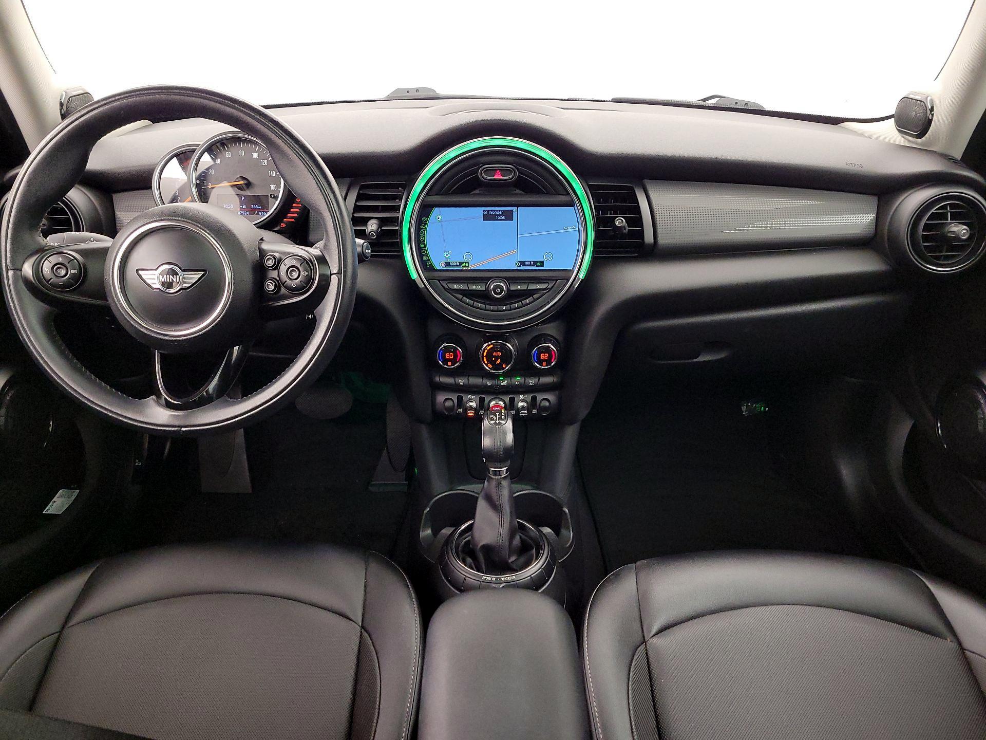 Thumbnail: 2015 MINI Cooper Hardtop - 9