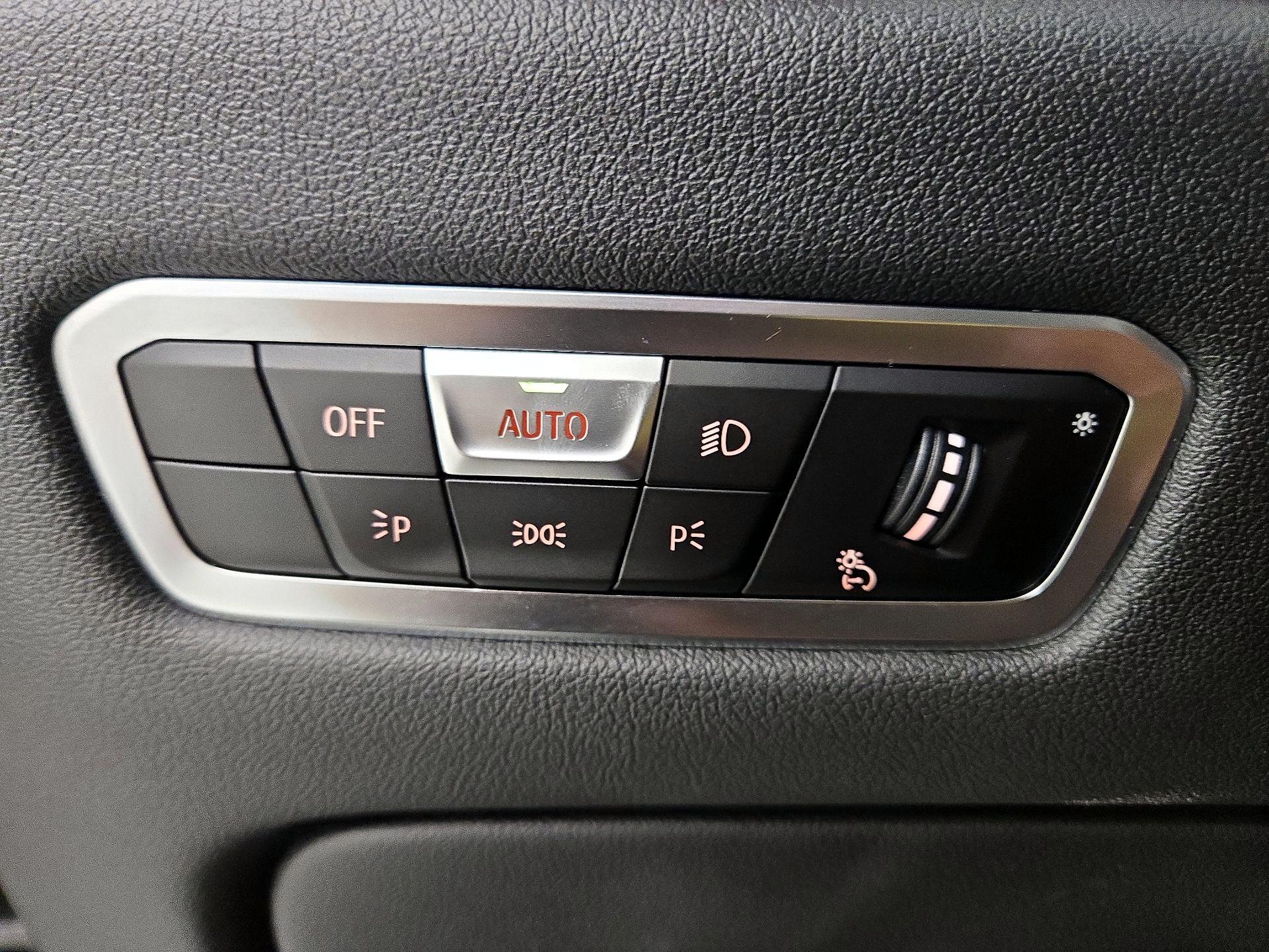 Thumbnail: 2023 BMW X5 - 13