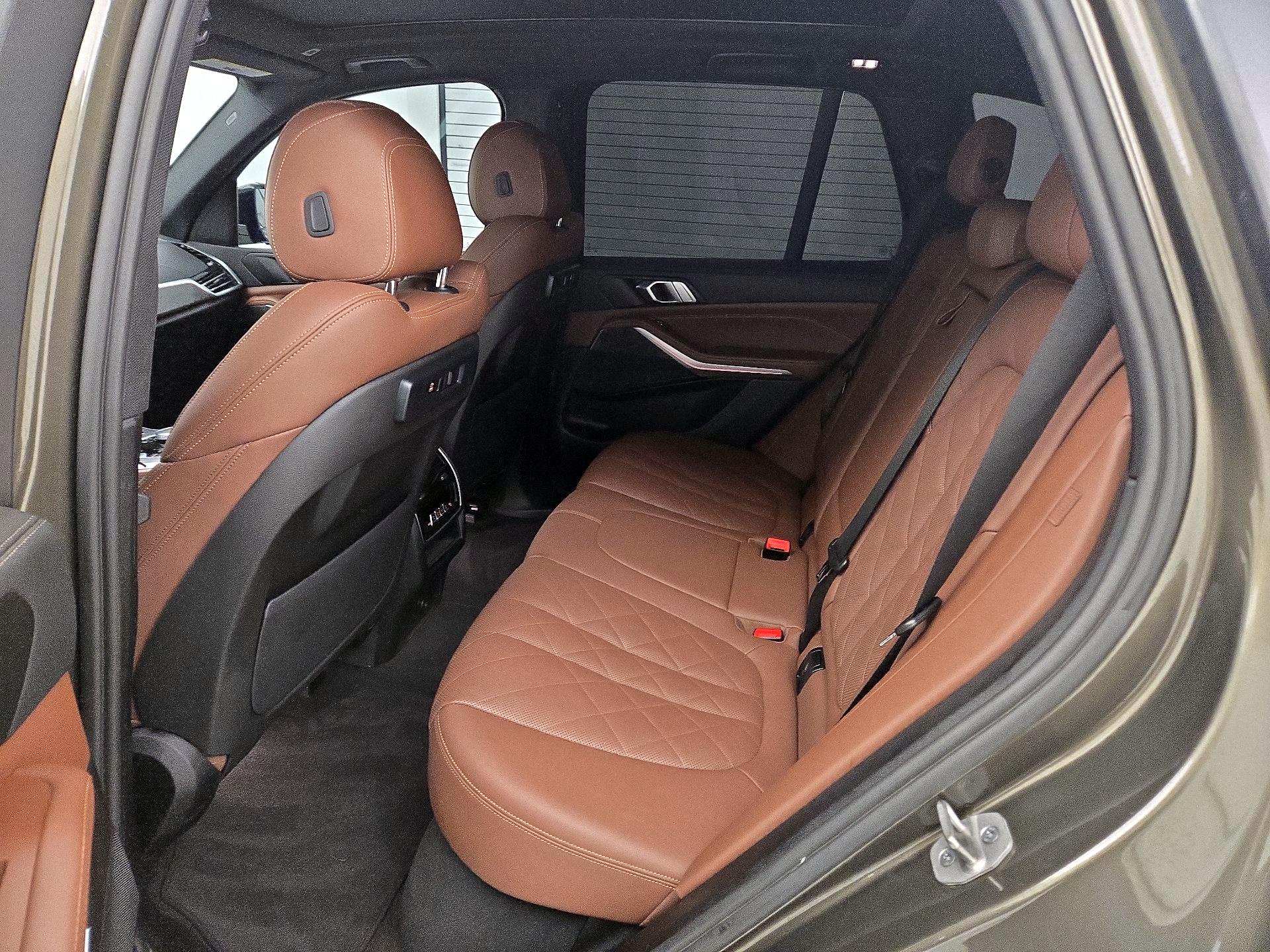 Thumbnail: 2023 BMW X5 - 18