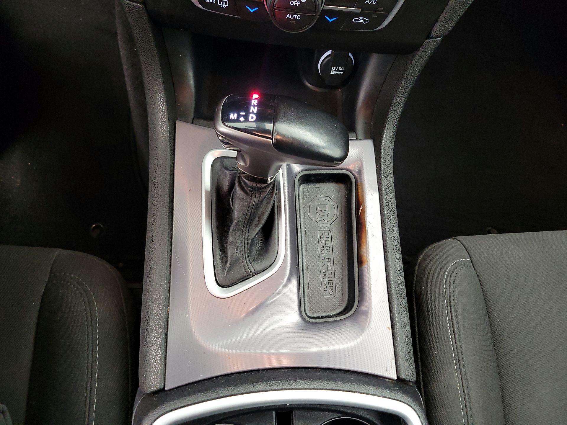 Thumbnail: 2020 Dodge Charger - 18