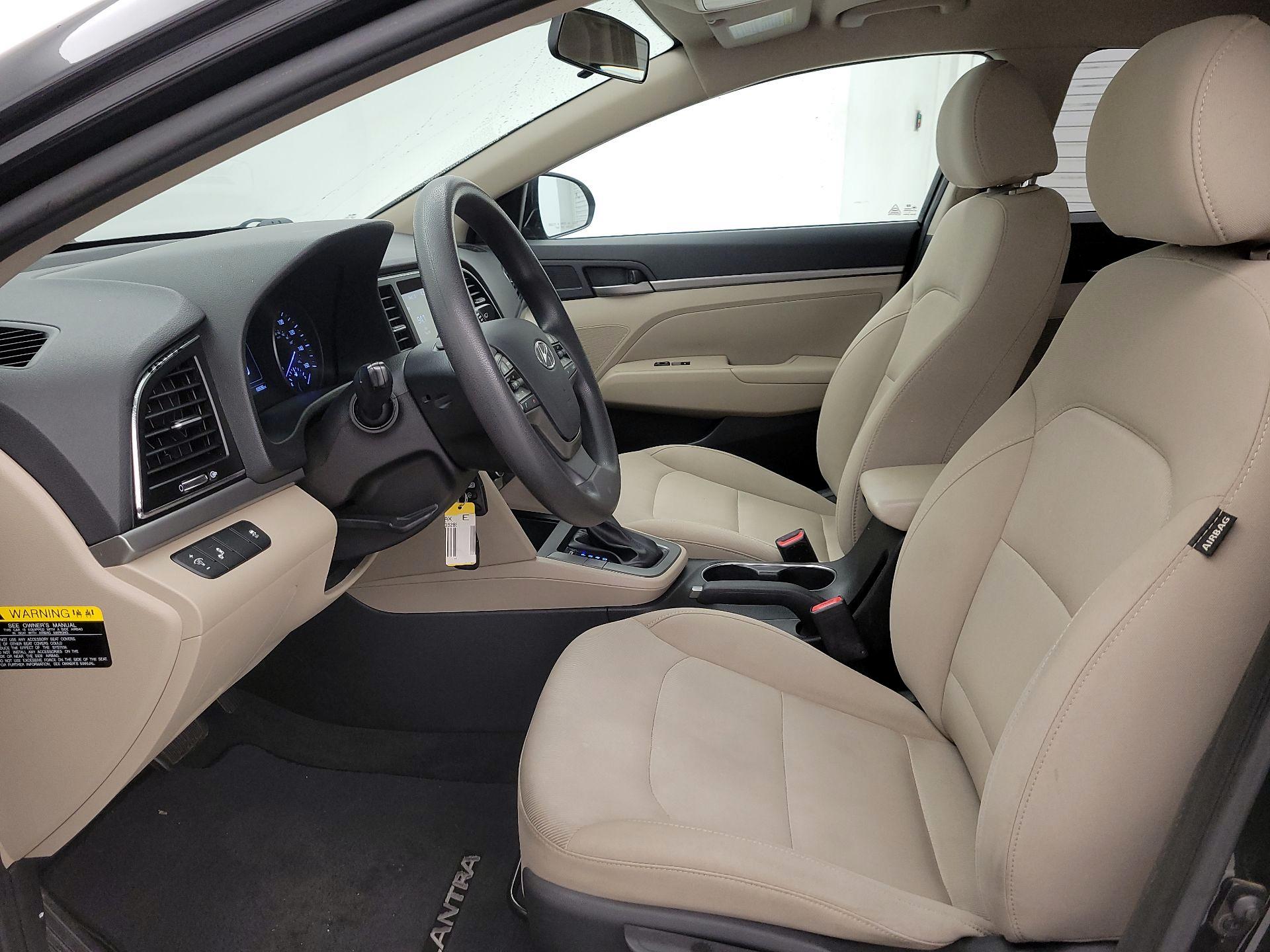 Thumbnail: 2018 Hyundai Elantra - 11