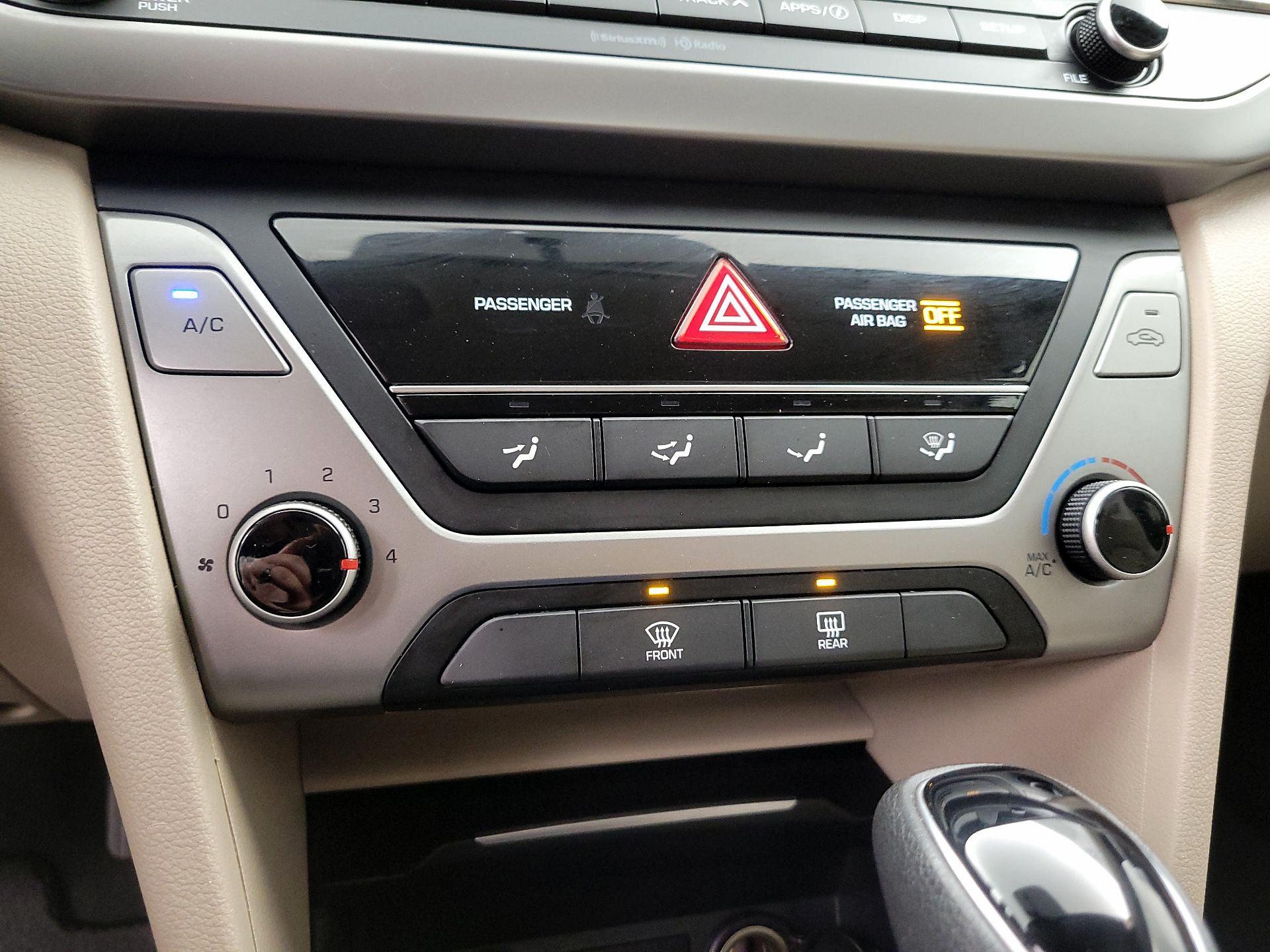 Thumbnail: 2018 Hyundai Elantra - 16