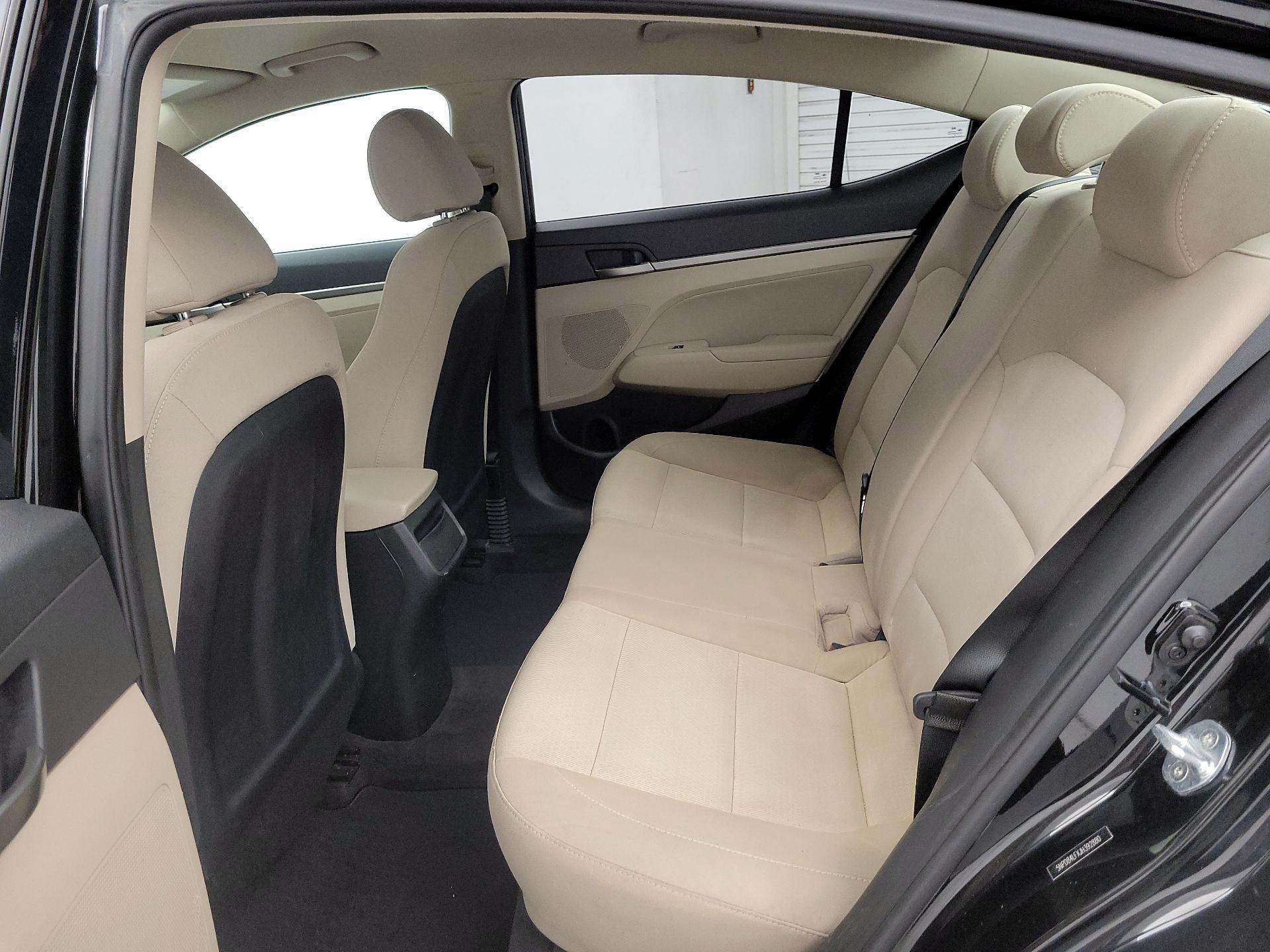 Thumbnail: 2018 Hyundai Elantra - 19