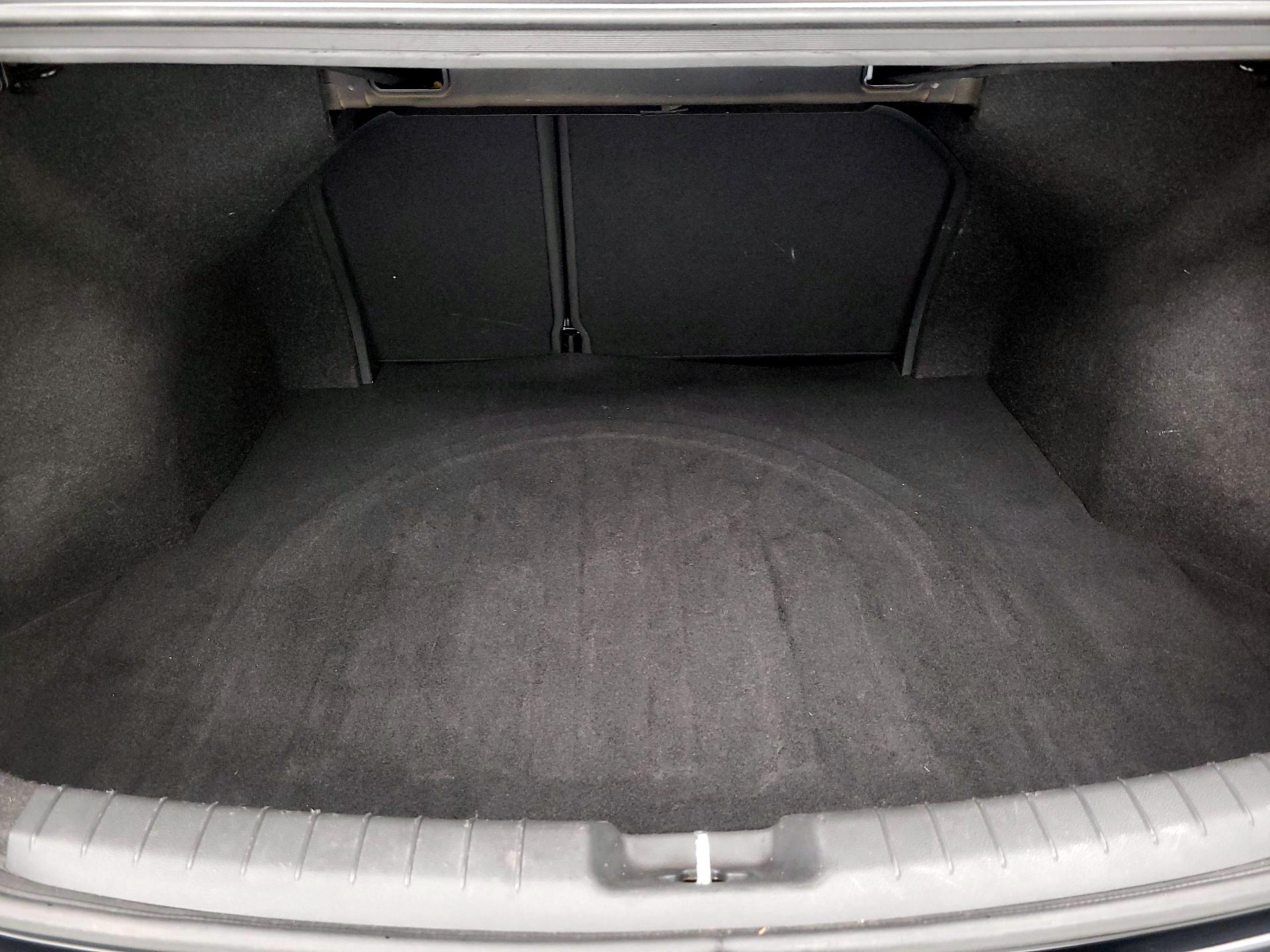 Thumbnail: 2018 Hyundai Elantra - 20