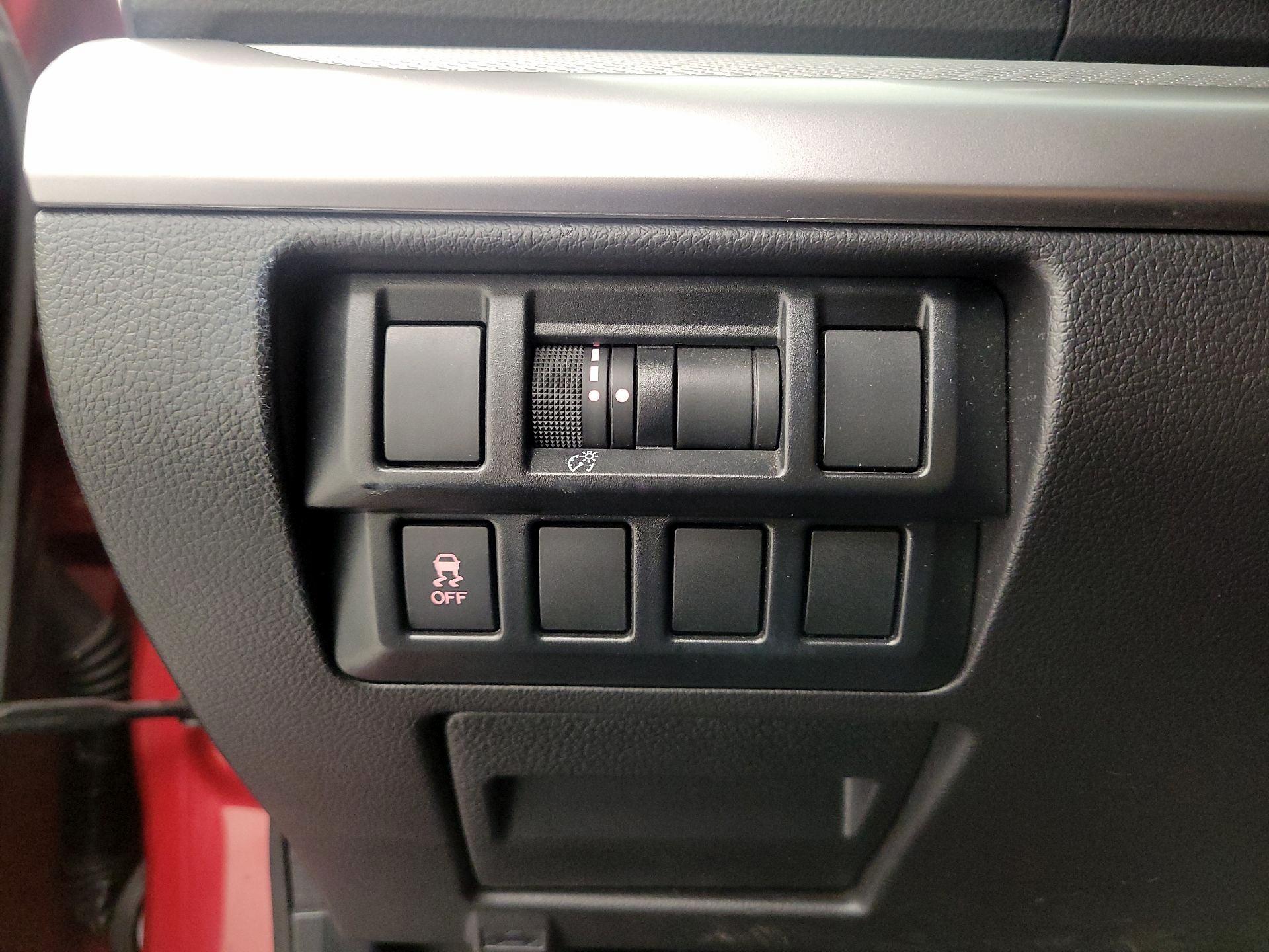 Thumbnail: 2016 Subaru Outback - 13