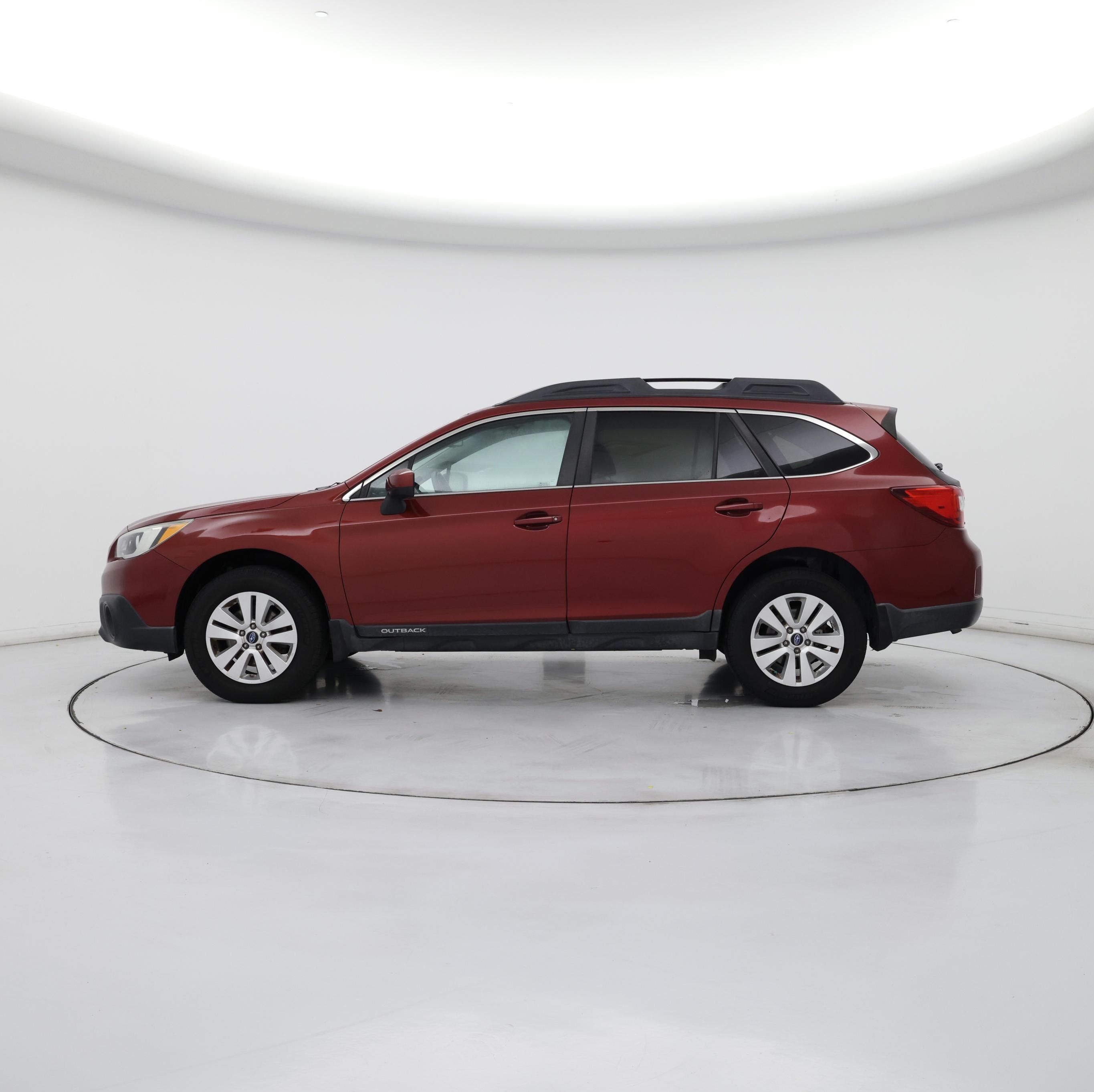 Thumbnail: 2016 Subaru Outback - 3