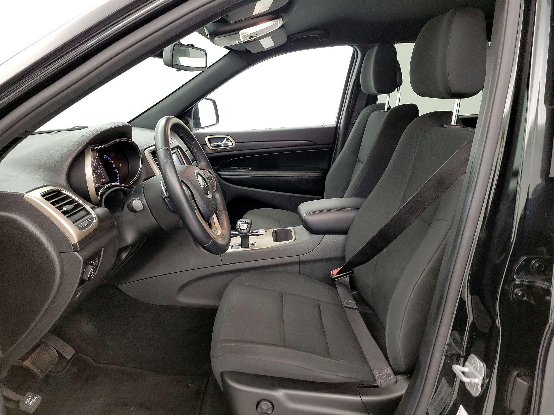 Thumbnail: 2014 Jeep Grand Cherokee - 11