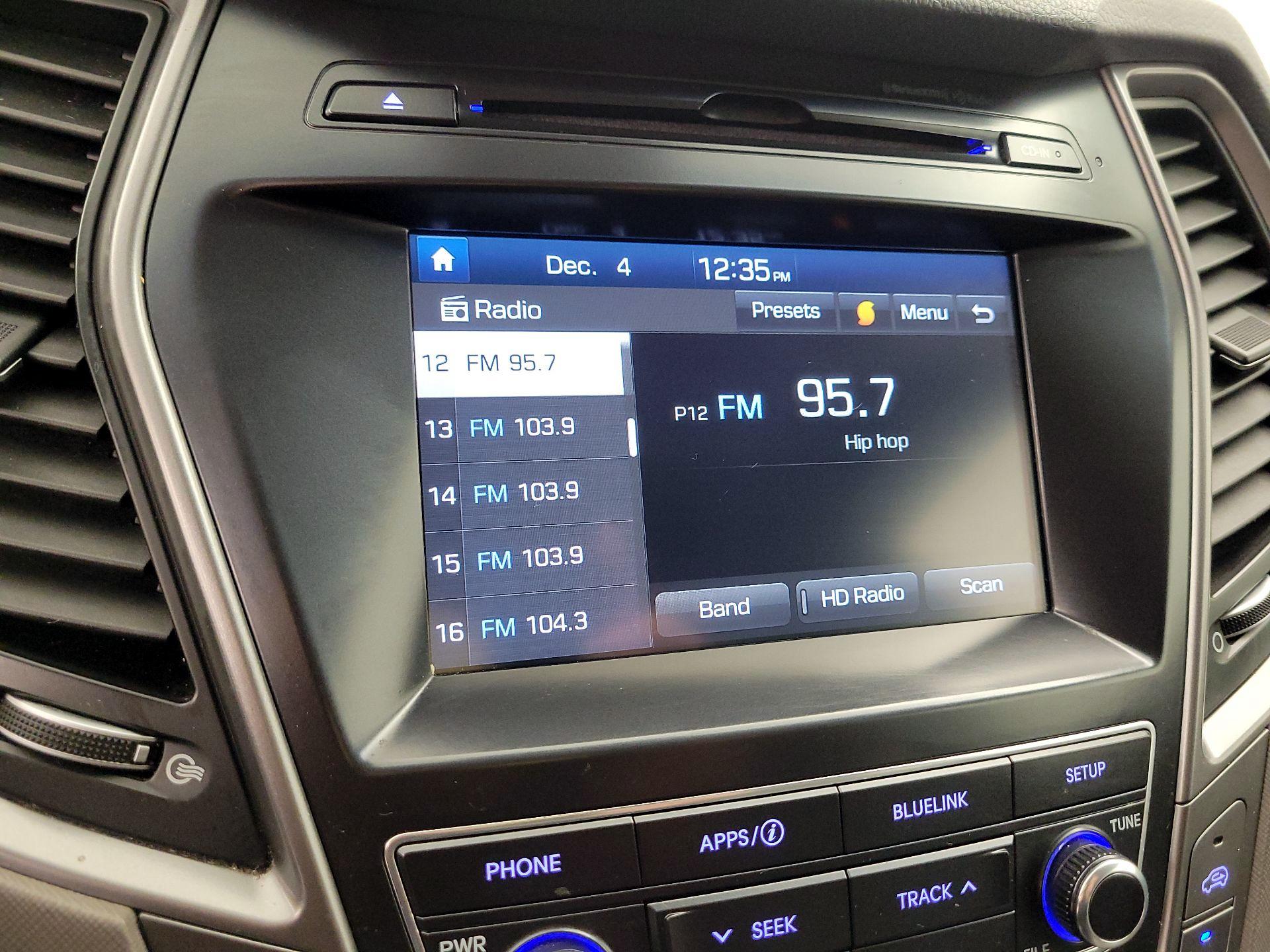 Thumbnail: 2018 Hyundai Santa Fe - 15