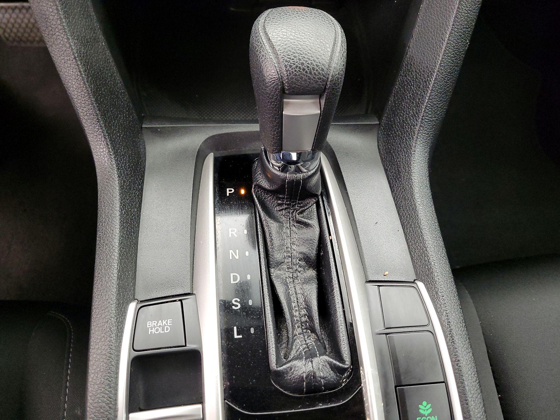 Thumbnail: 2017 Honda Civic - 16