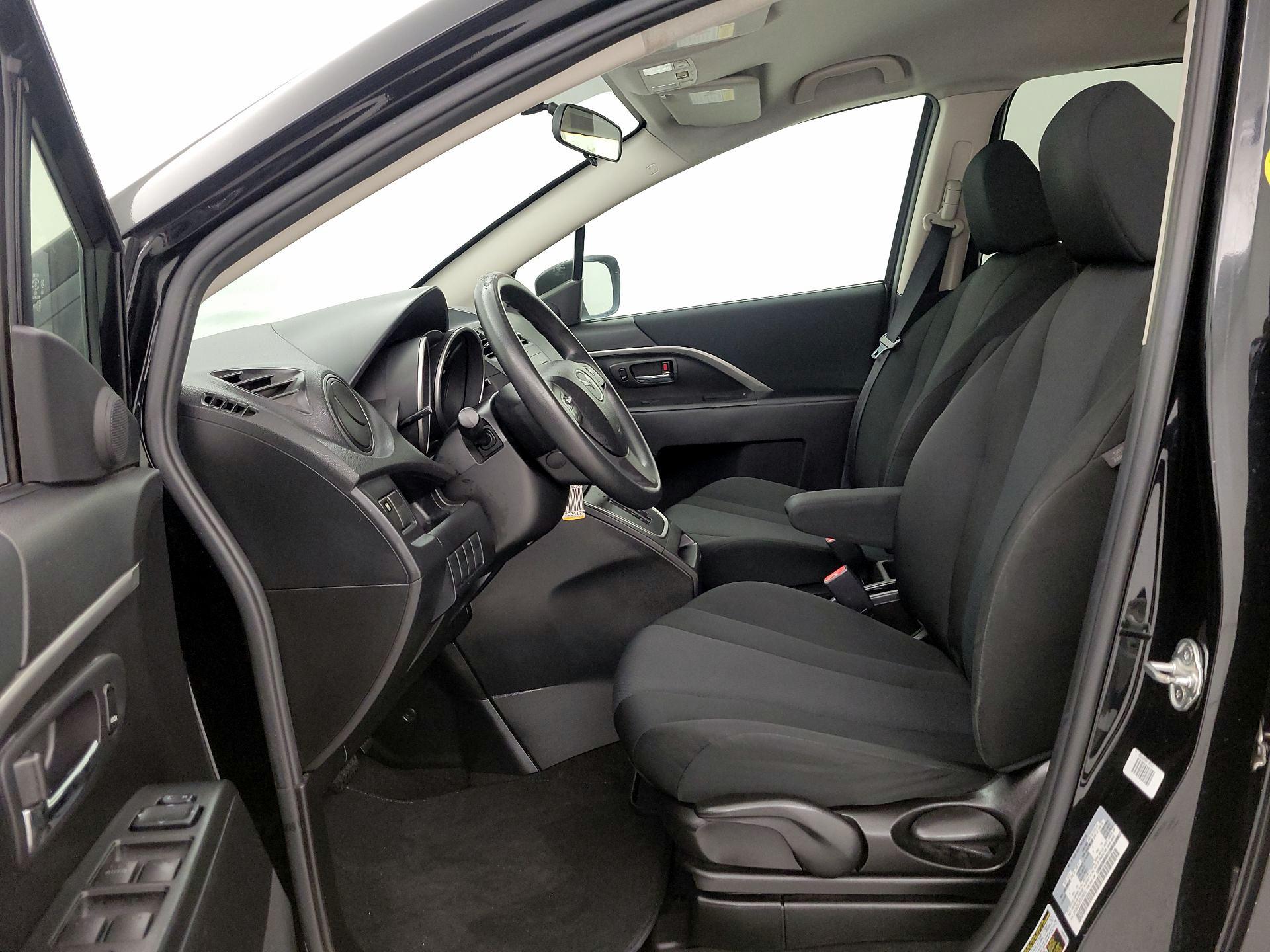 Thumbnail: 2015 Mazda Mazda5 - 11