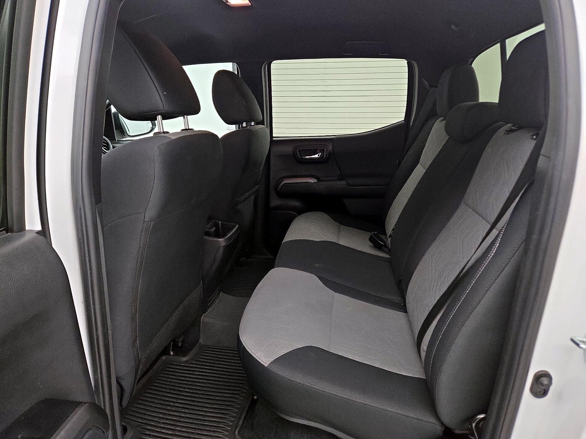 Thumbnail: 2023 Toyota Tacoma - 19