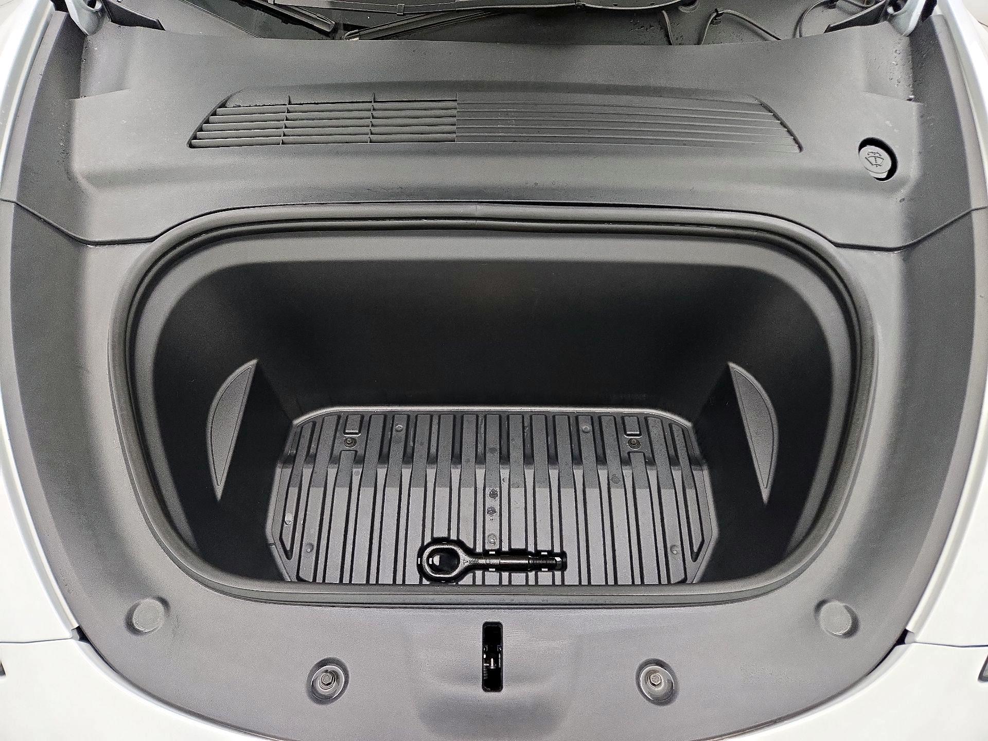 Thumbnail: 2023 Tesla Model Y - 20