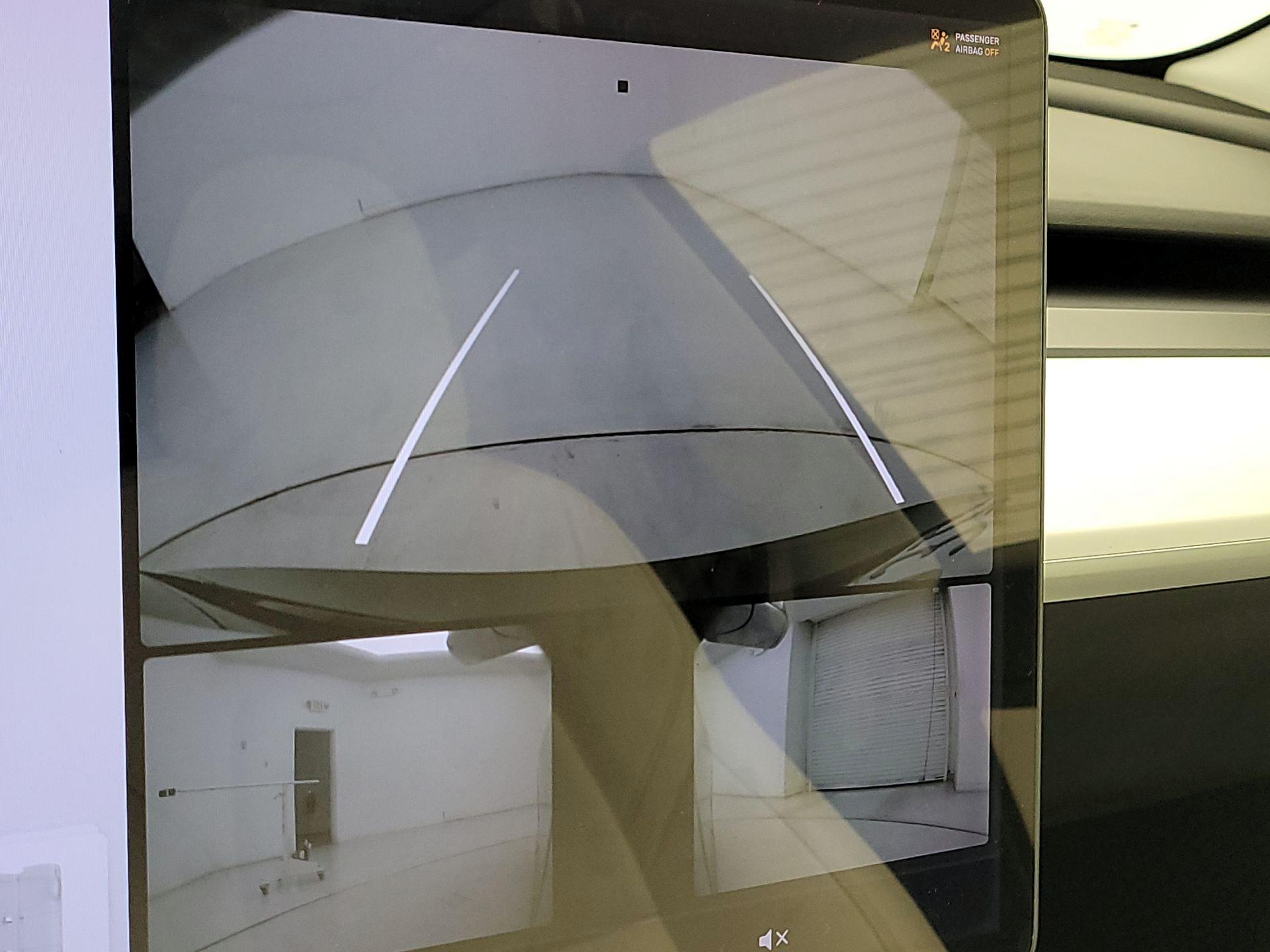 Thumbnail: 2019 Tesla Model 3 - 14