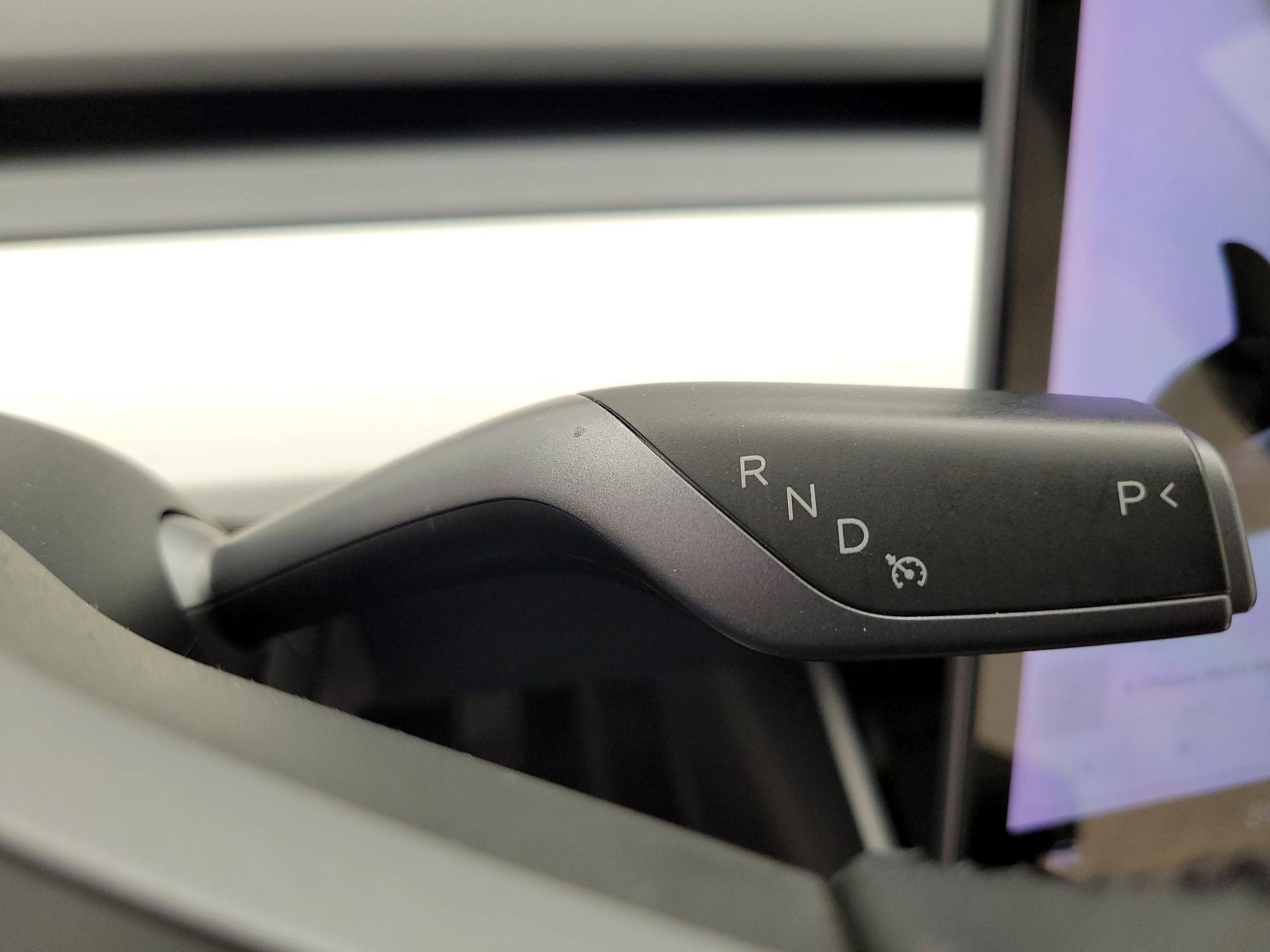 Thumbnail: 2019 Tesla Model 3 - 17