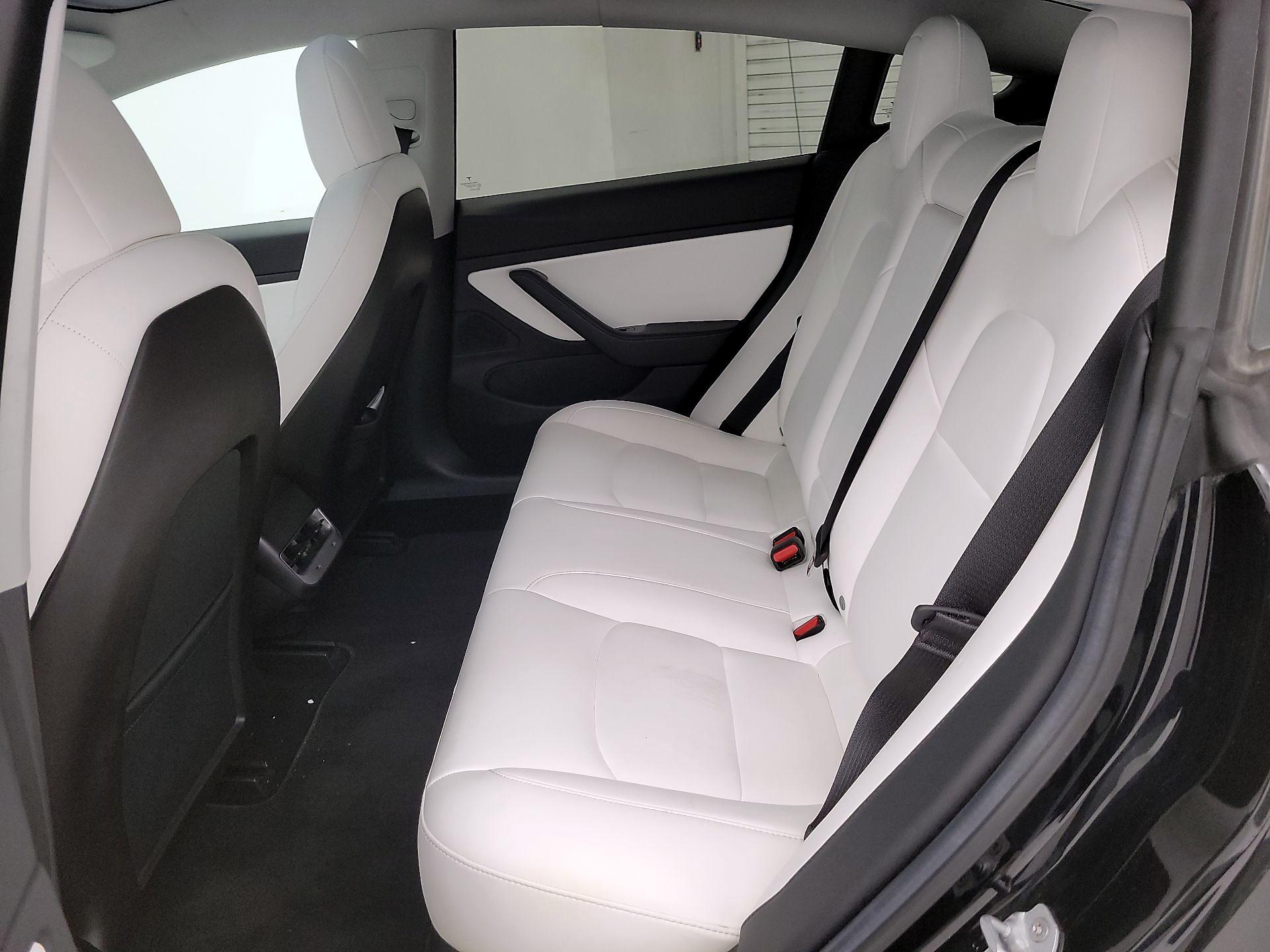 Thumbnail: 2019 Tesla Model 3 - 19