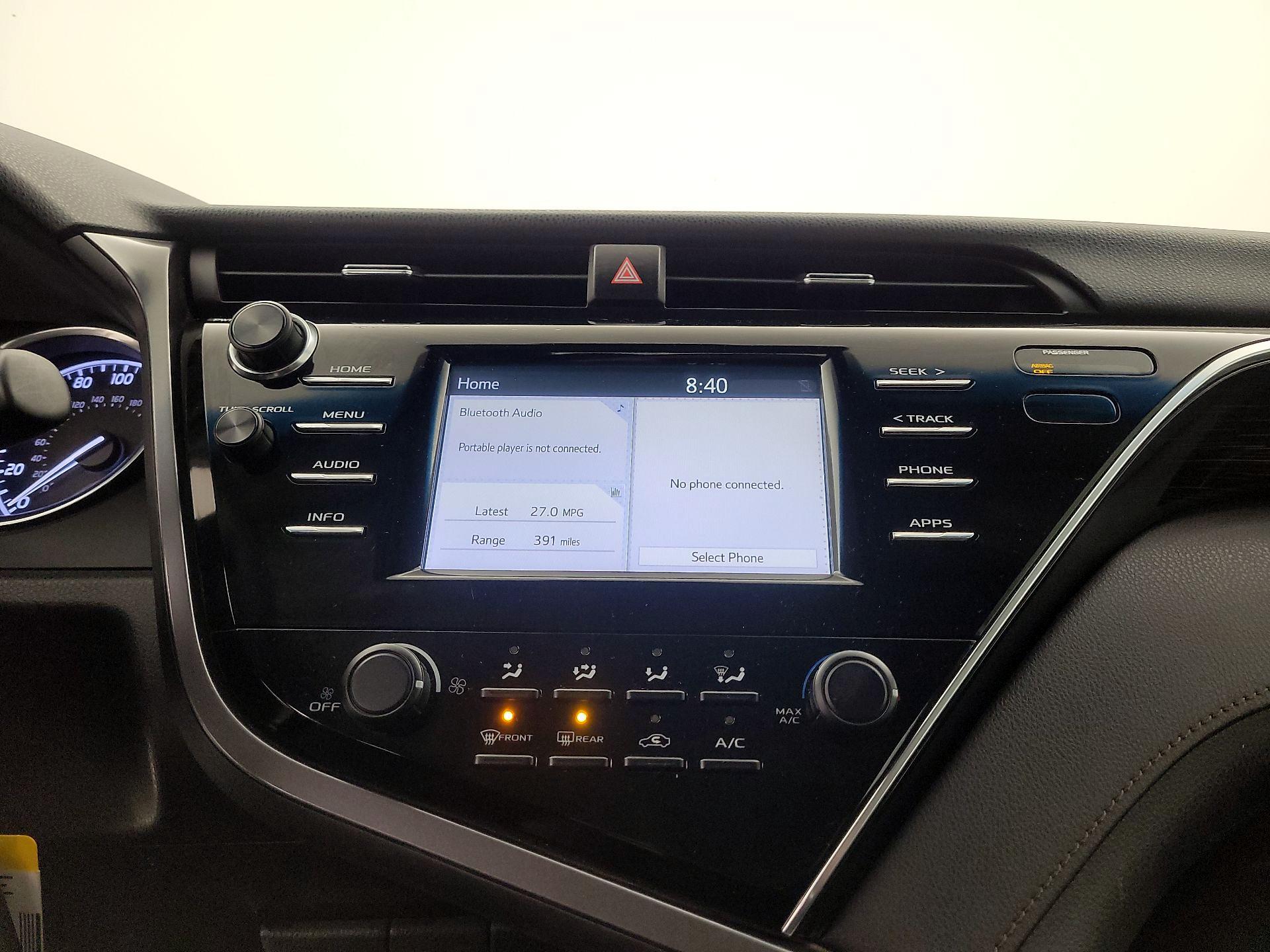 Thumbnail: 2018 Toyota Camry - 15