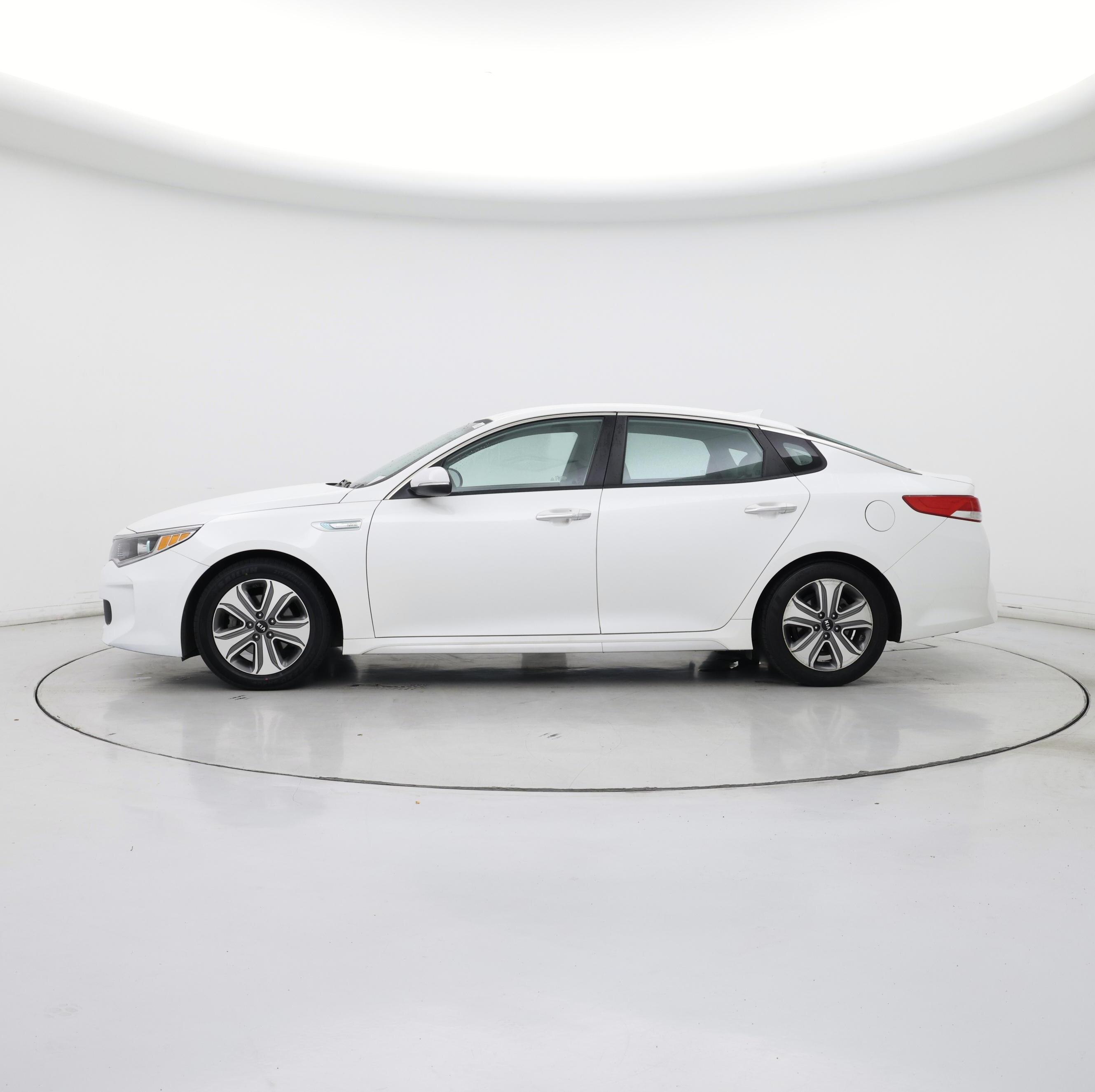 Thumbnail: 2018 Kia Optima - 3