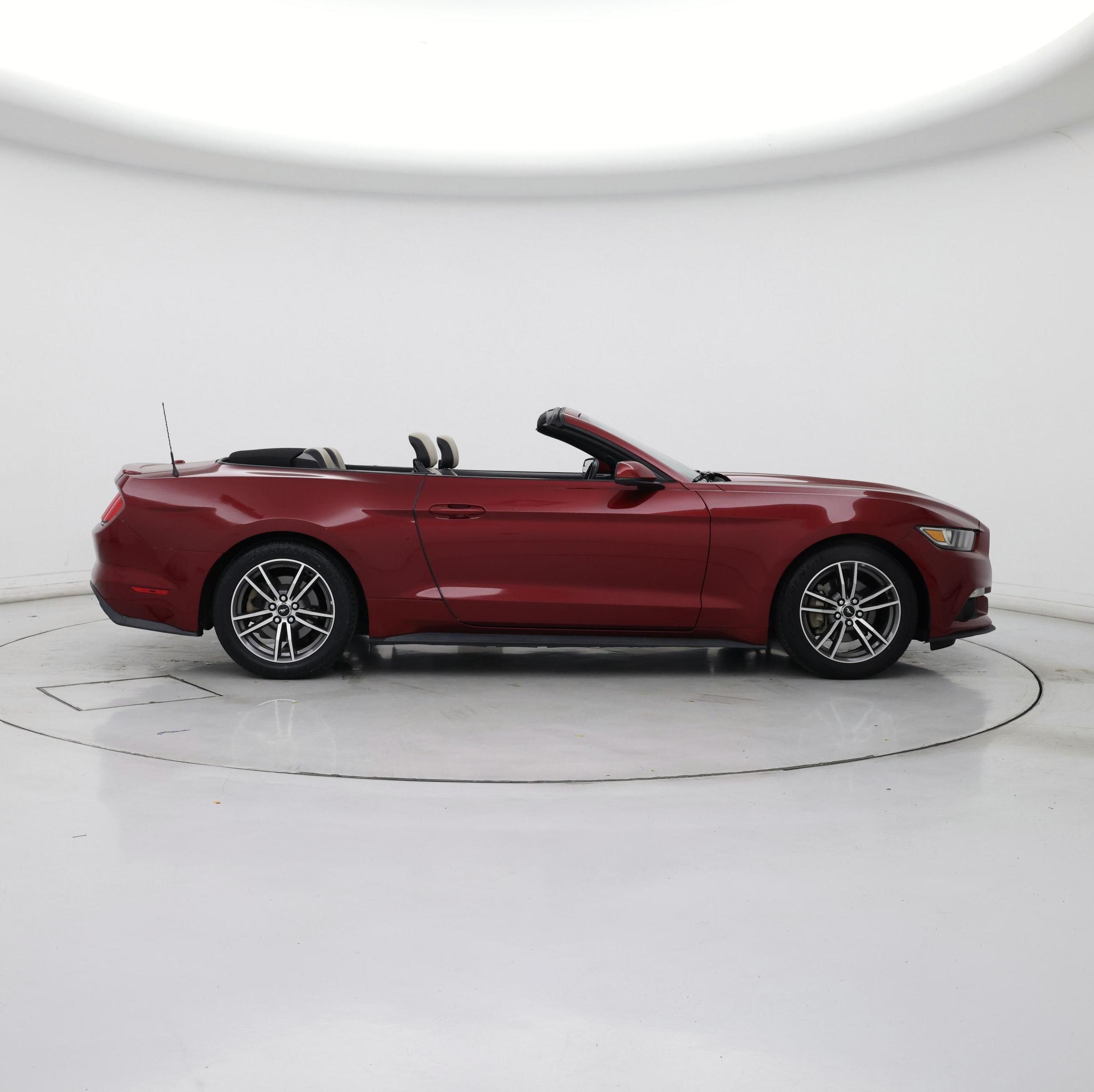 Thumbnail: 2016 Ford Mustang - 7