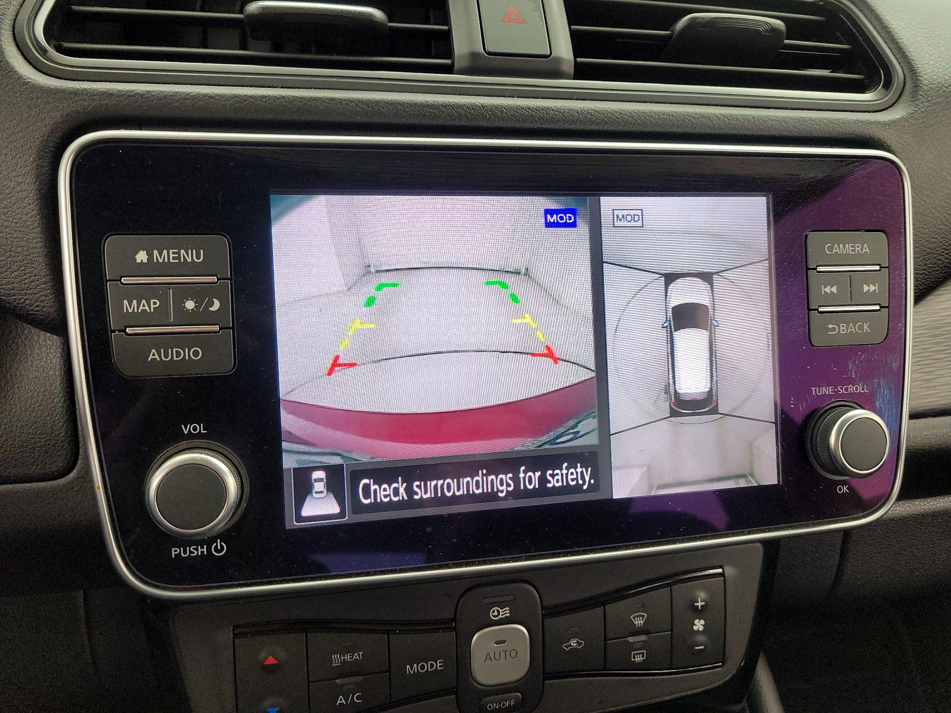 Thumbnail: 2022 Nissan Leaf - 14