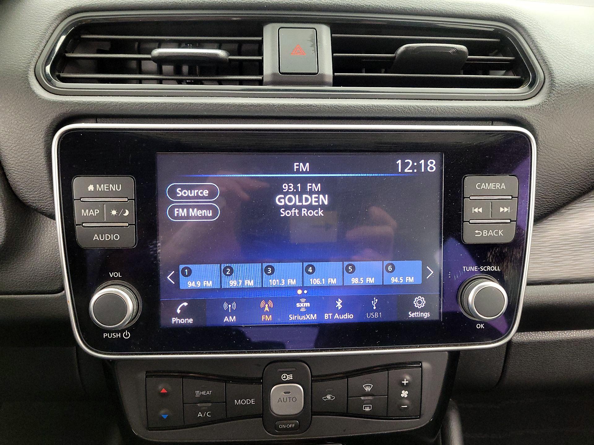 Thumbnail: 2022 Nissan Leaf - 15