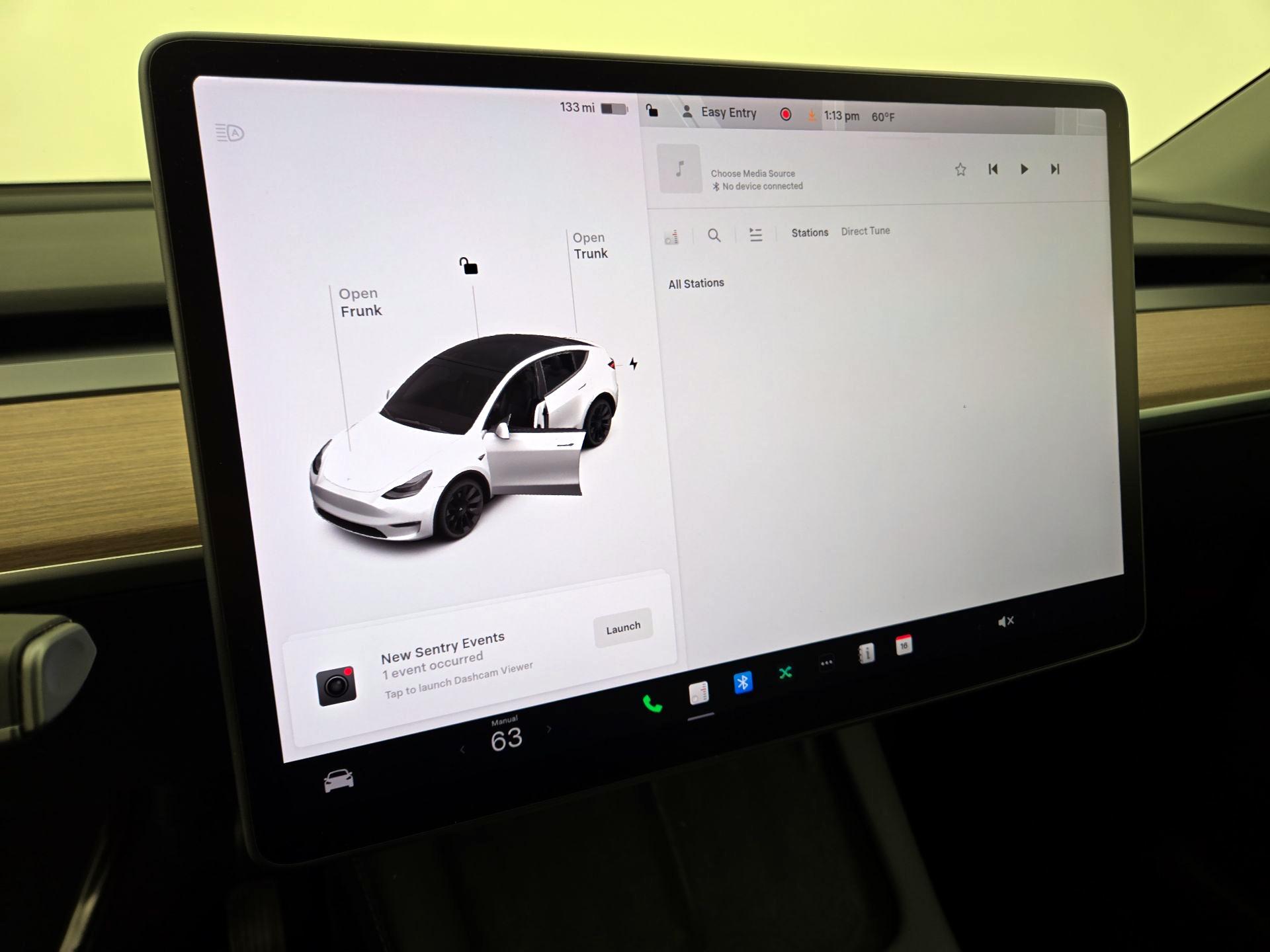 Thumbnail: 2022 Tesla Model Y - 16