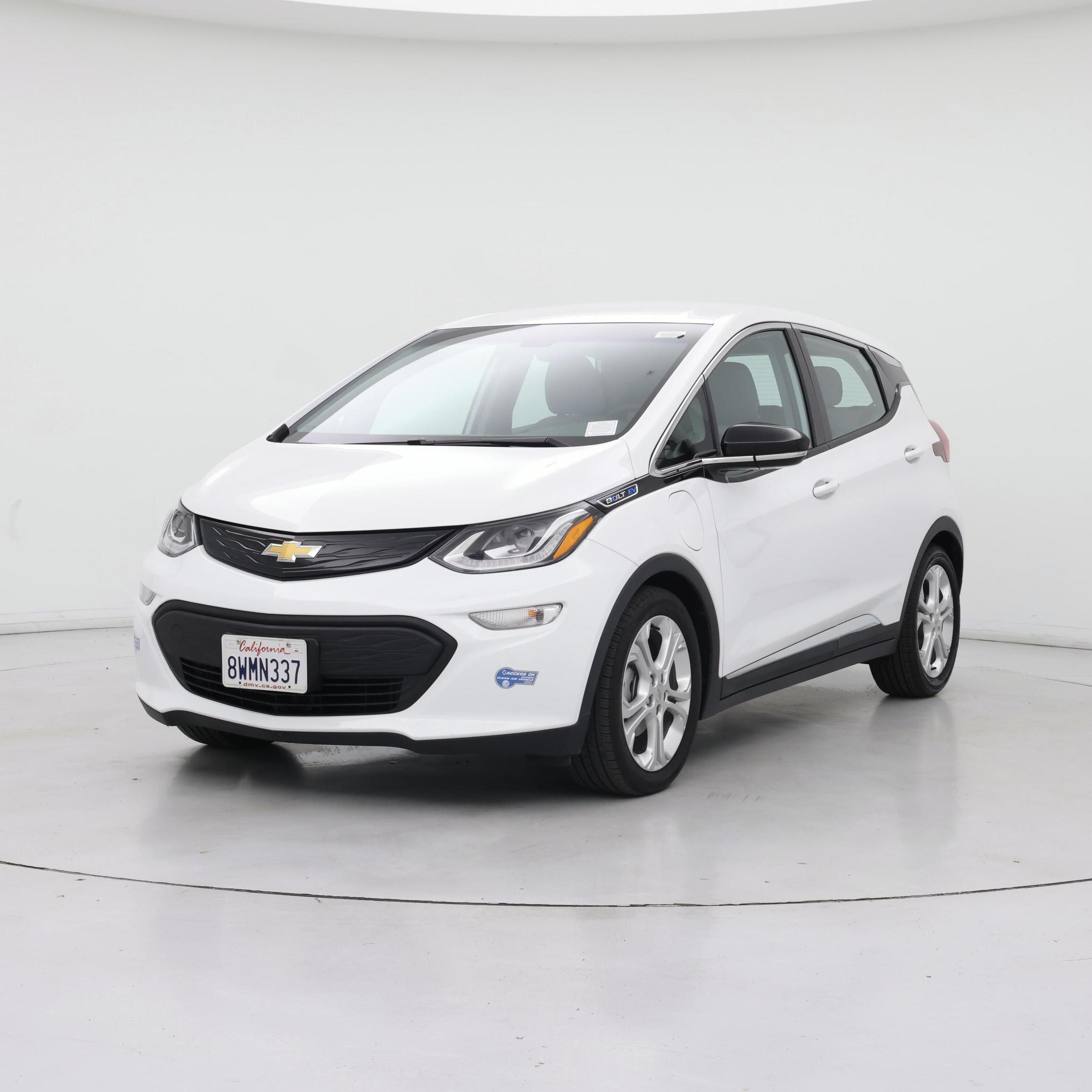 Thumbnail: 2021 Chevrolet Bolt EV - 4