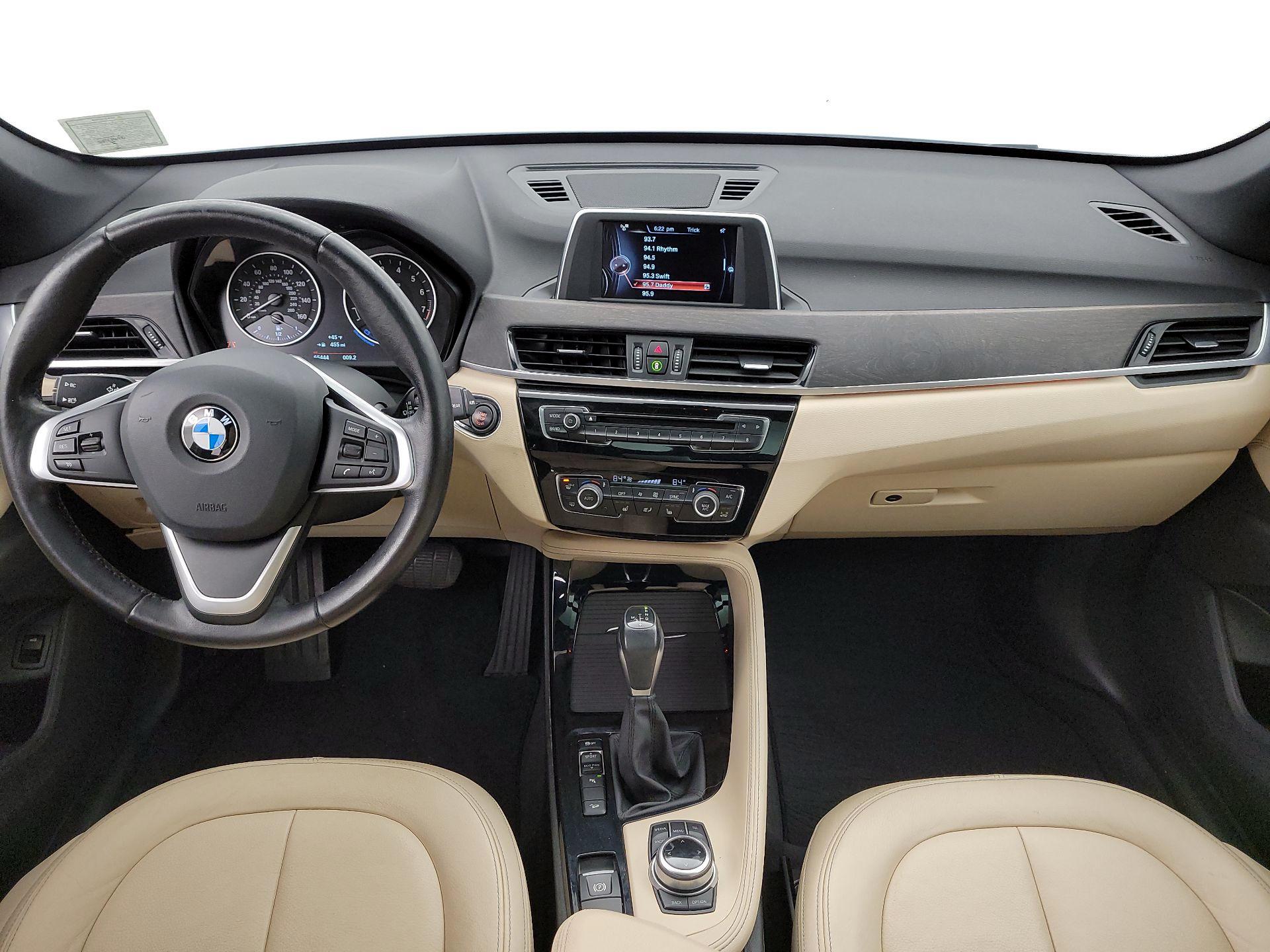 Thumbnail: 2016 BMW X1 - 9