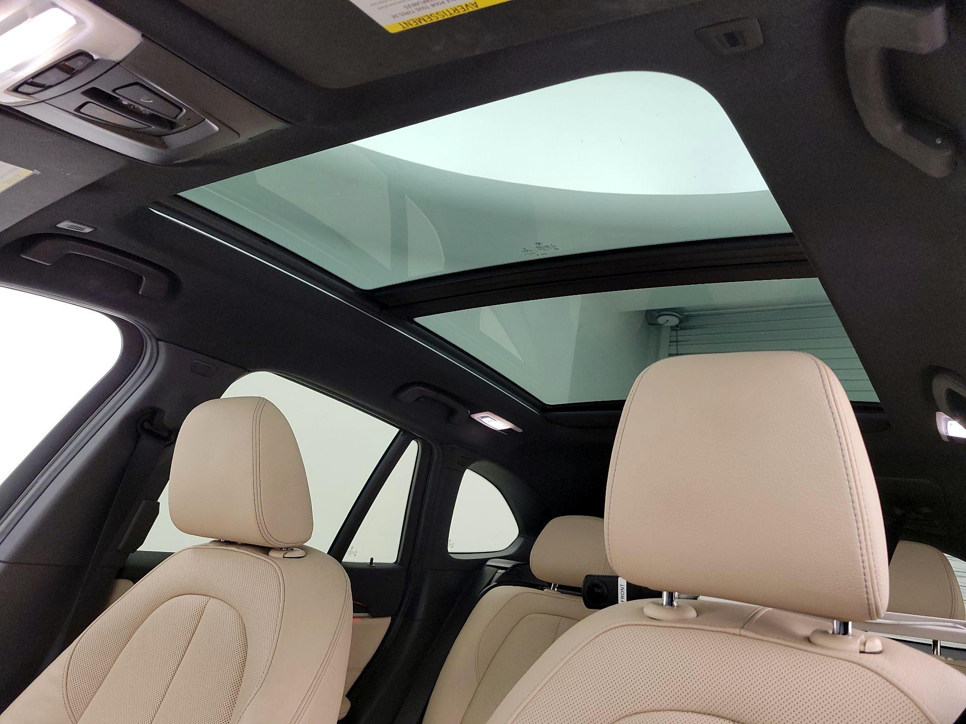 Thumbnail: 2016 BMW X1 - 20