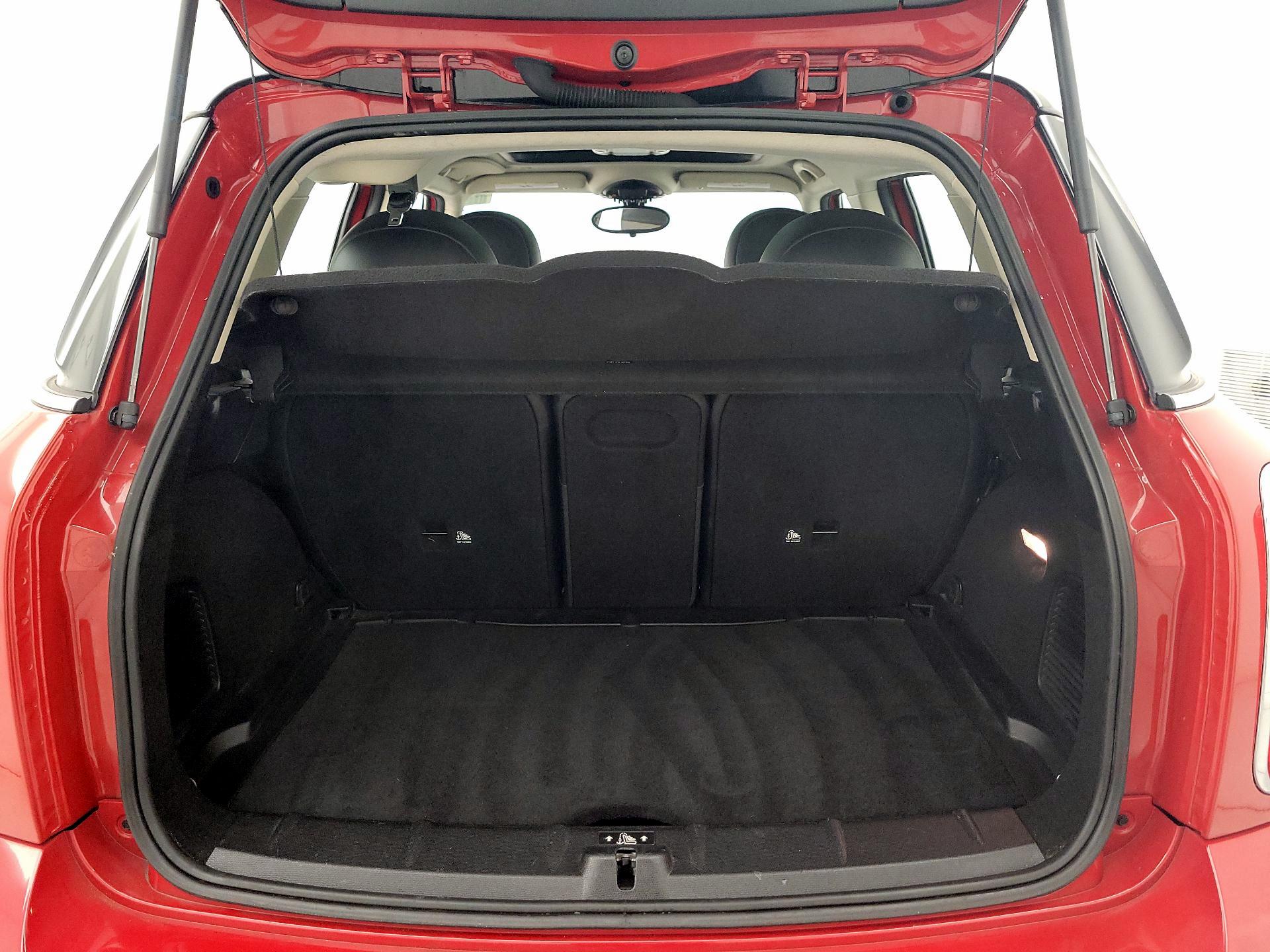 Thumbnail: 2016 MINI Cooper Countryman - 19