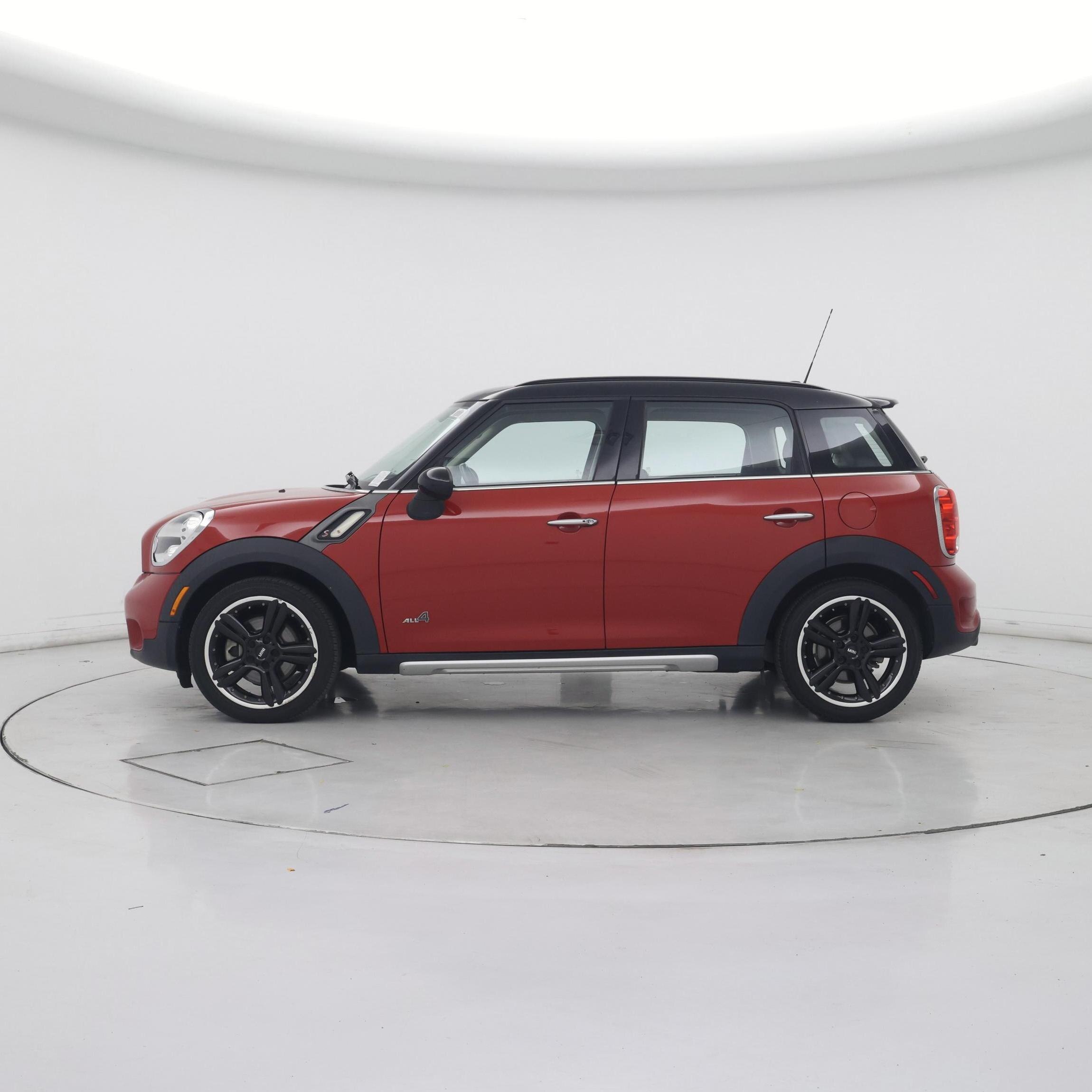 Thumbnail: 2016 MINI Cooper Countryman - 3