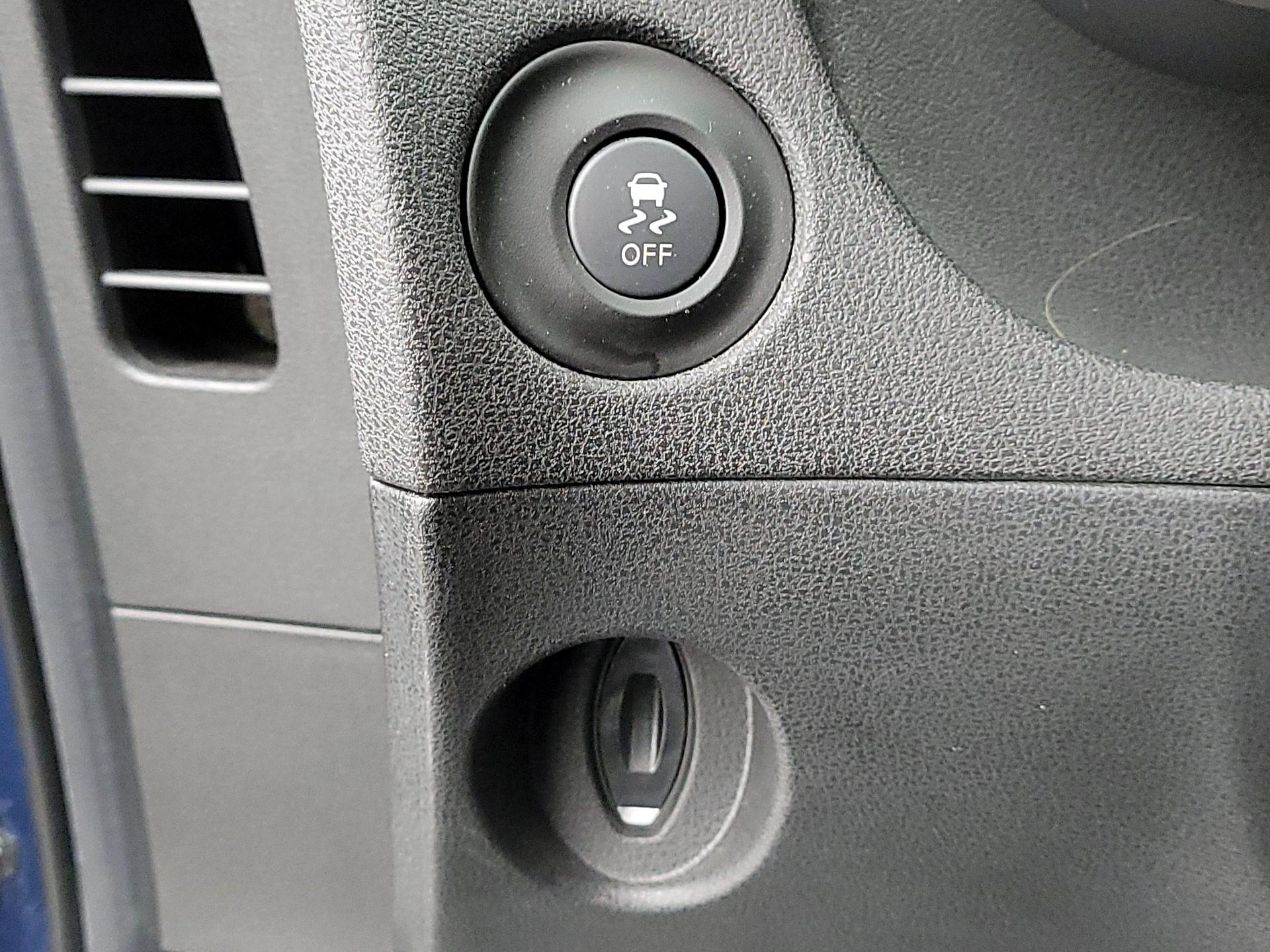 Thumbnail: 2014 Nissan Z - 13