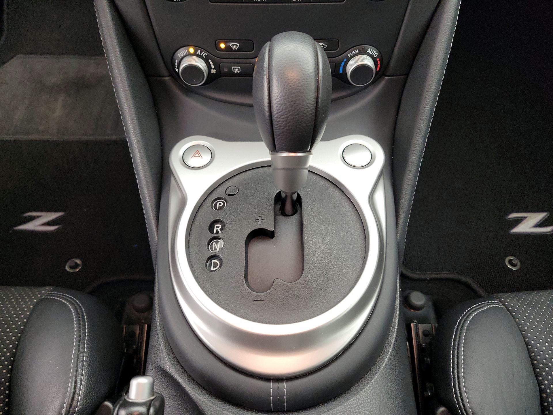 Thumbnail: 2014 Nissan Z - 18