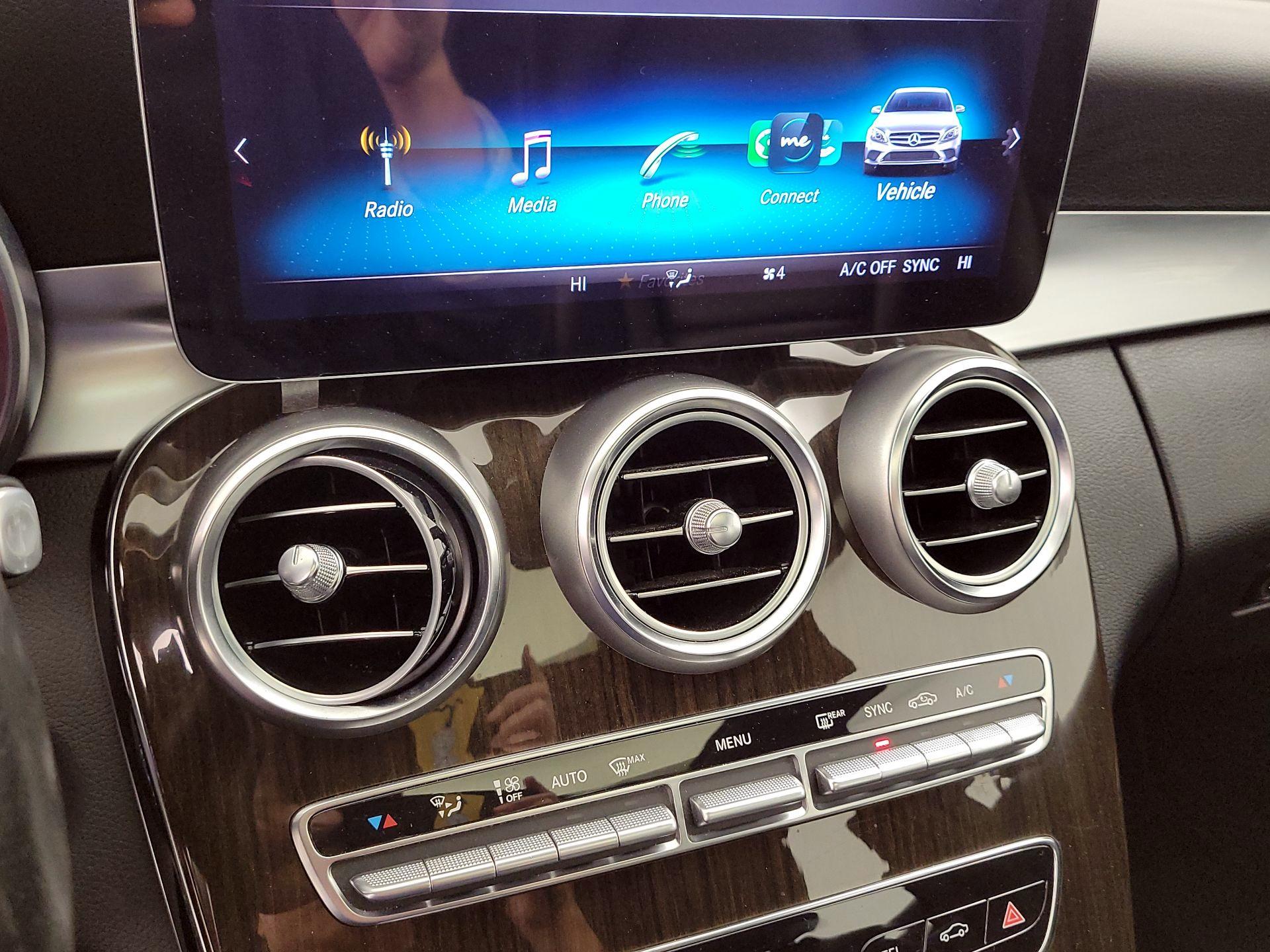 Thumbnail: 2019 Mercedes-Benz C-Class - 16