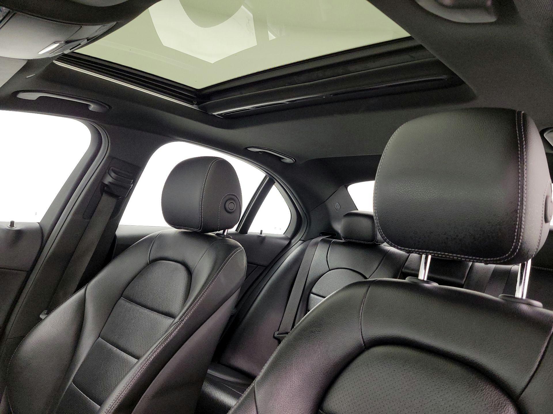 Thumbnail: 2019 Mercedes-Benz C-Class - 19