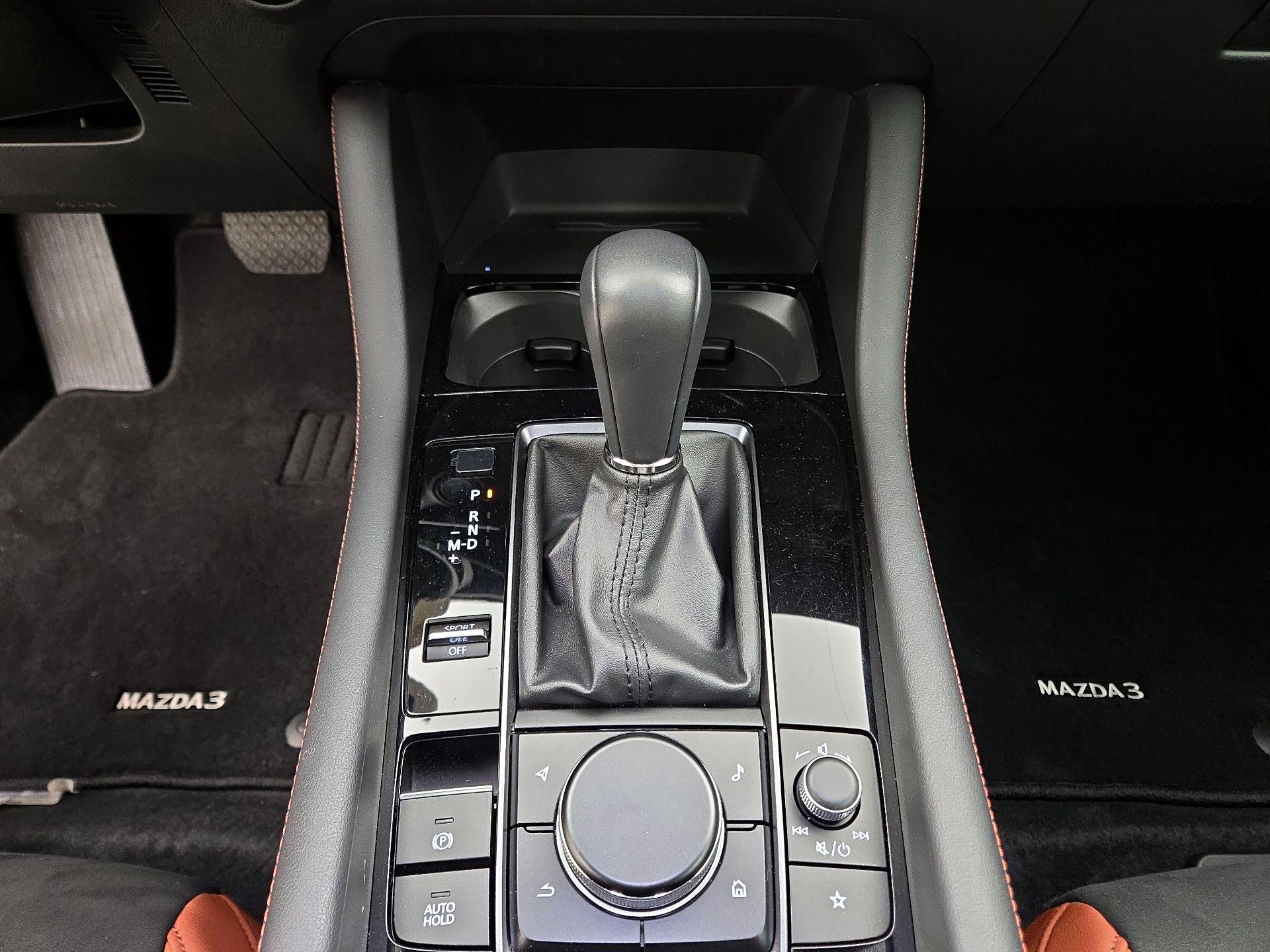 Thumbnail: 2024 Mazda Mazda3 - 17