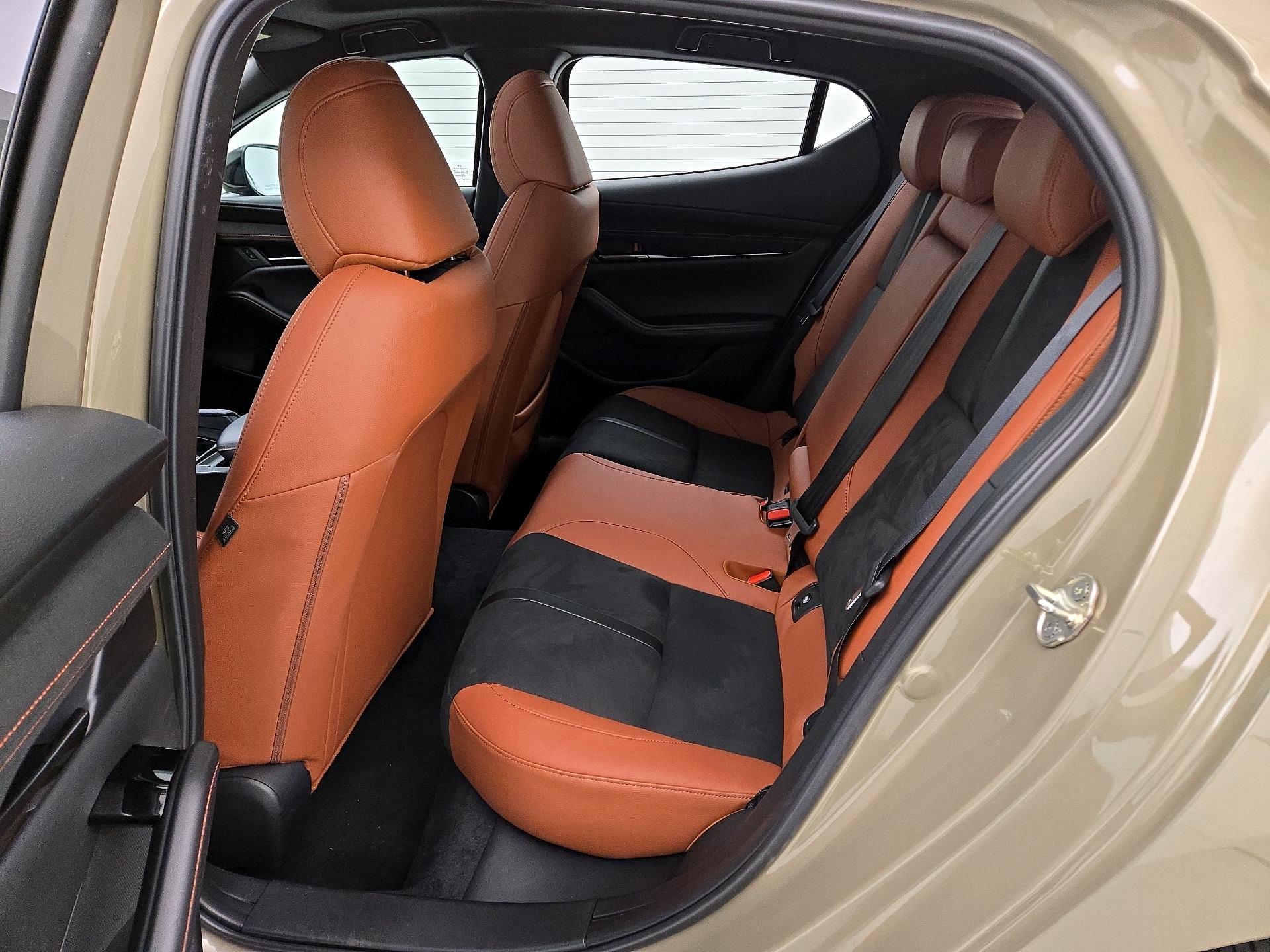 Thumbnail: 2024 Mazda Mazda3 - 20