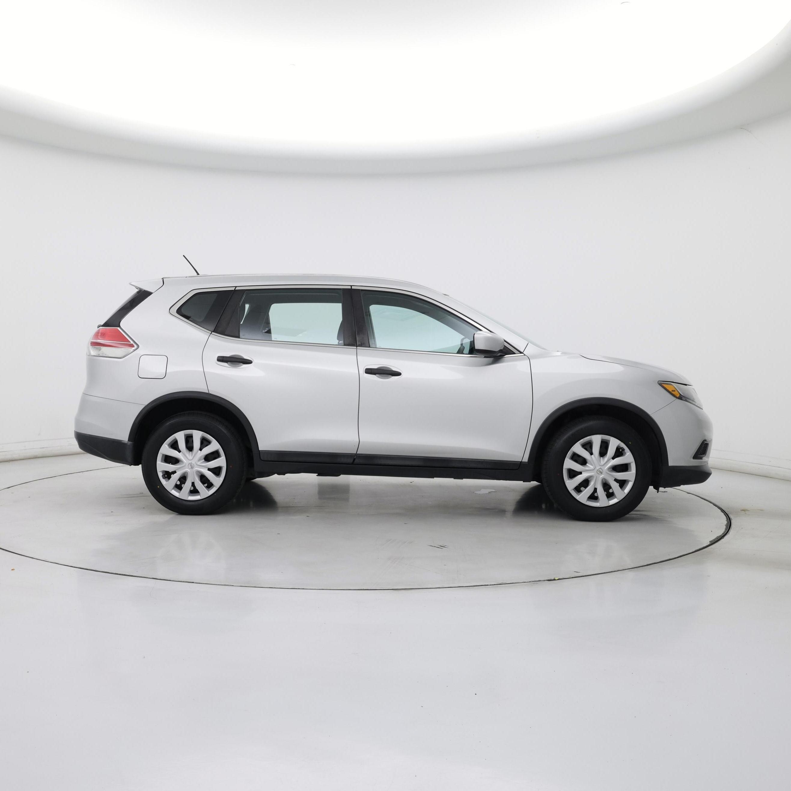Thumbnail: 2016 Nissan Rogue - 7