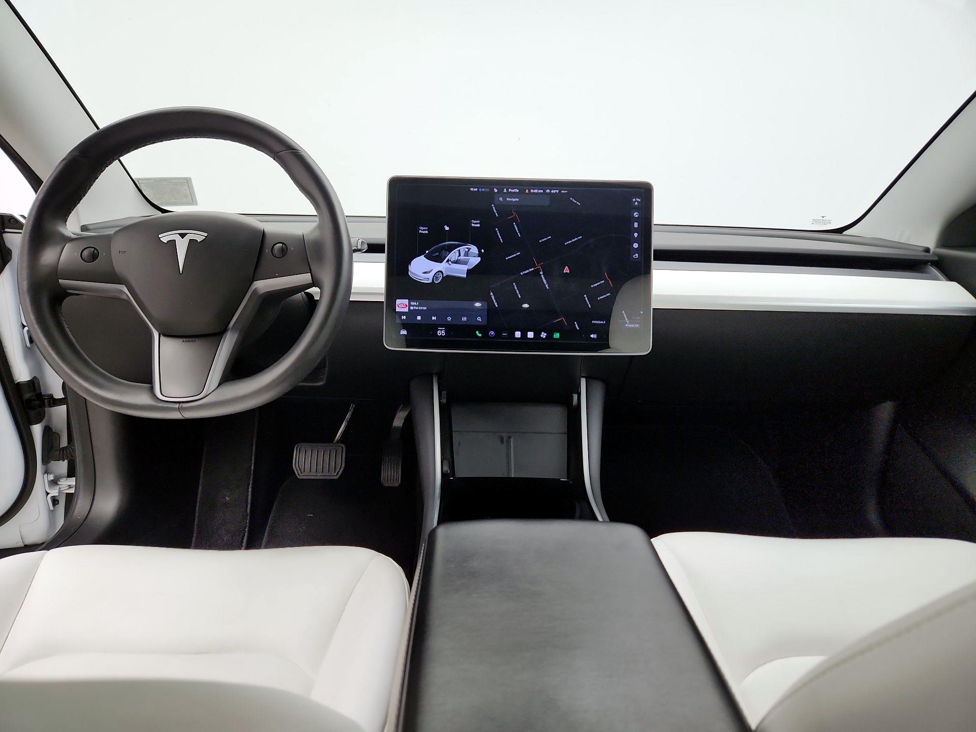 Thumbnail: 2020 Tesla Model 3 - 9