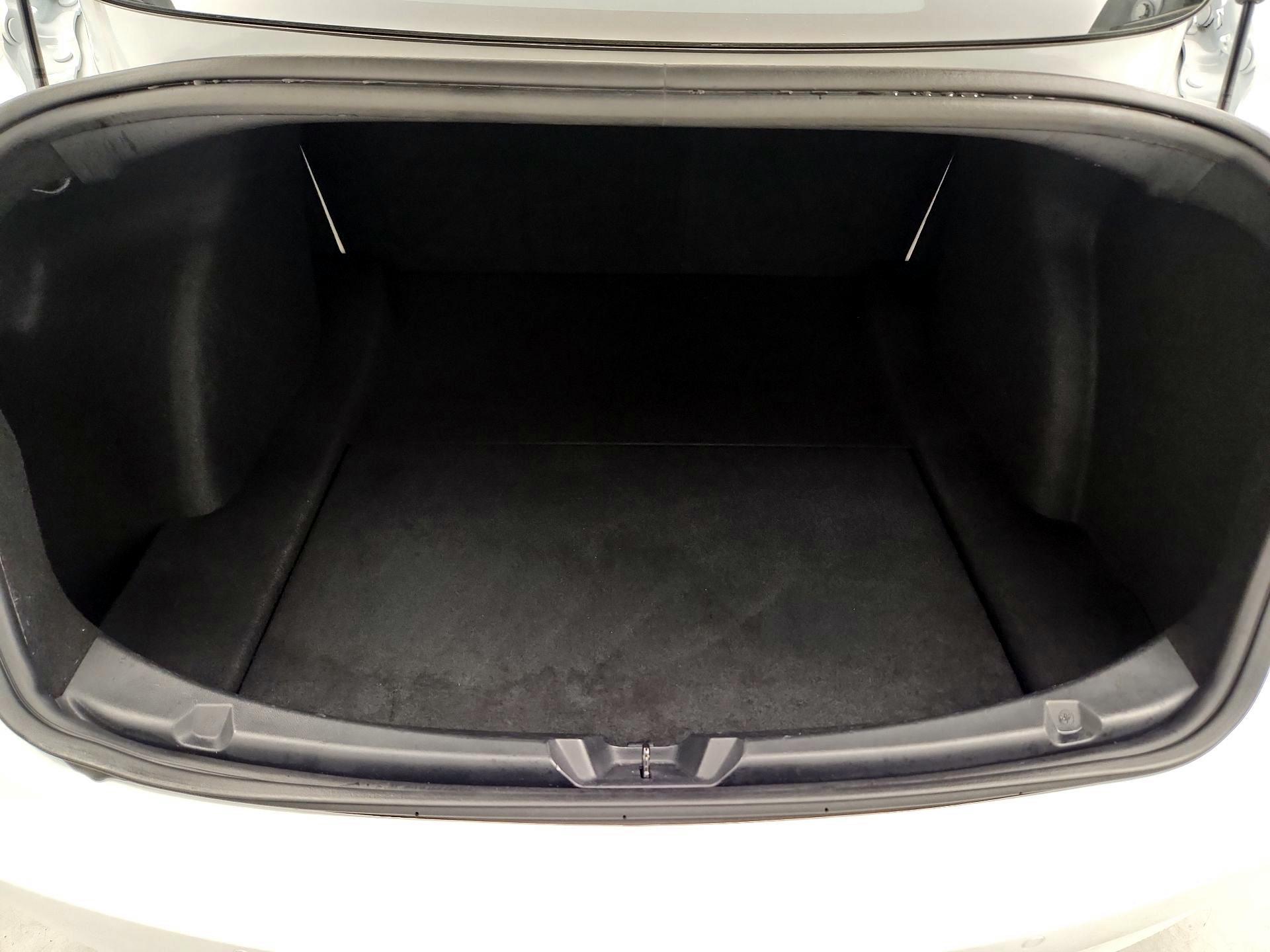 Thumbnail: 2020 Tesla Model 3 - 20