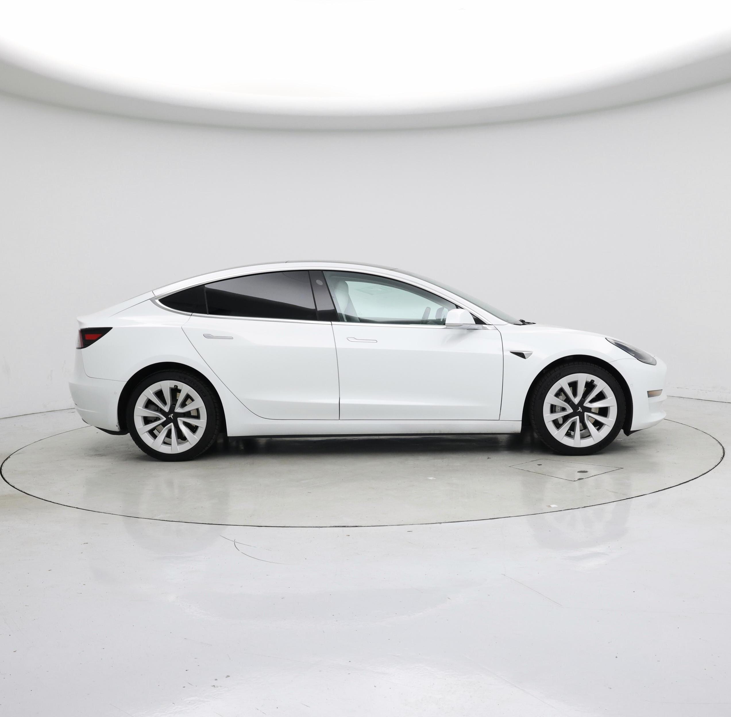 Thumbnail: 2020 Tesla Model 3 - 7