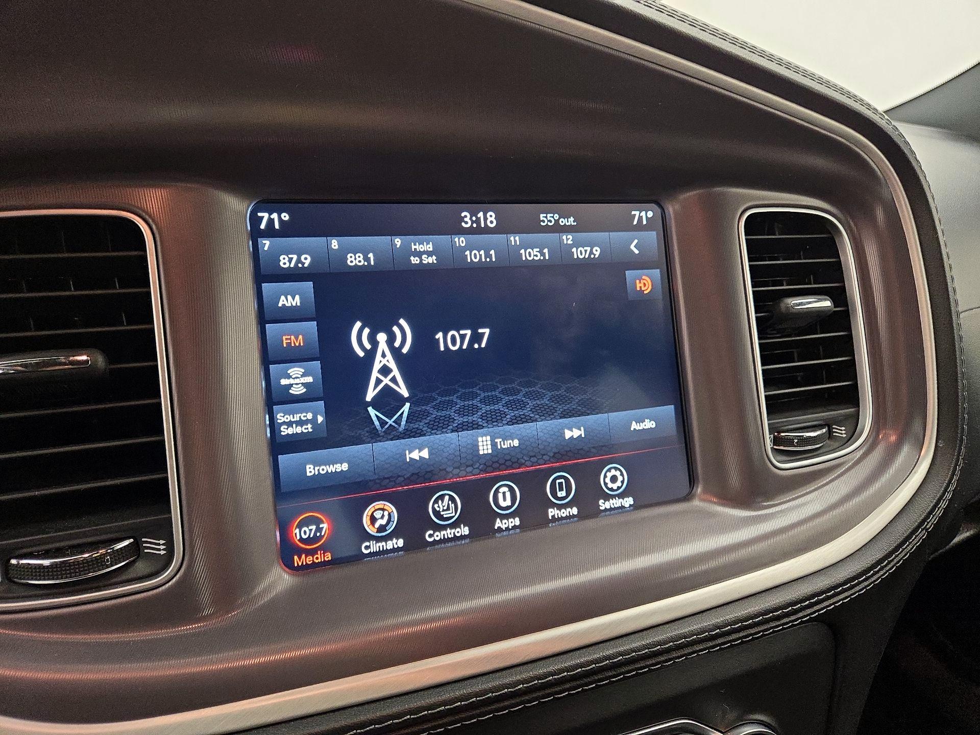 Thumbnail: 2022 Dodge Charger - 15