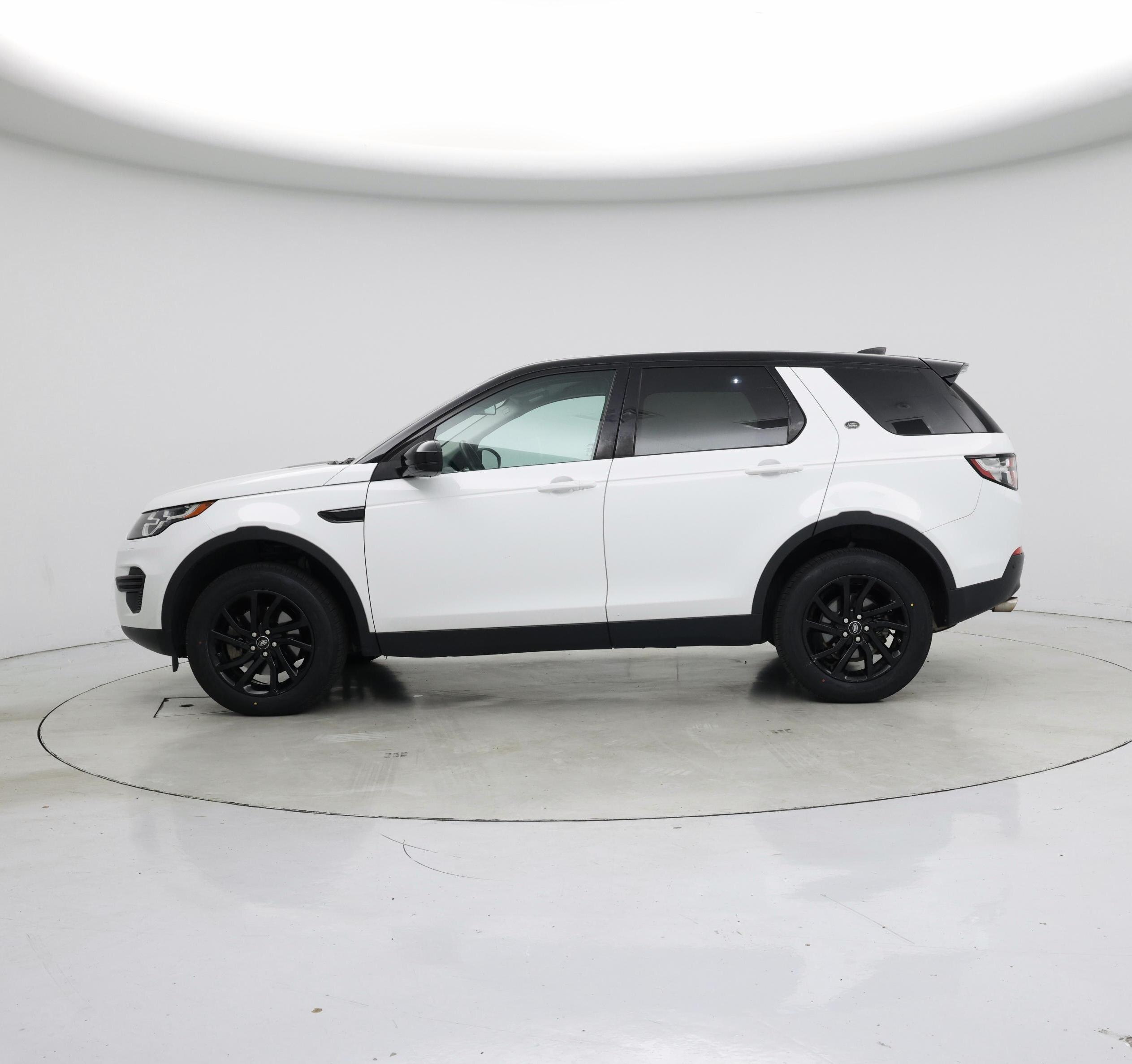 Thumbnail: 2018 Land Rover Discovery Sport - 3