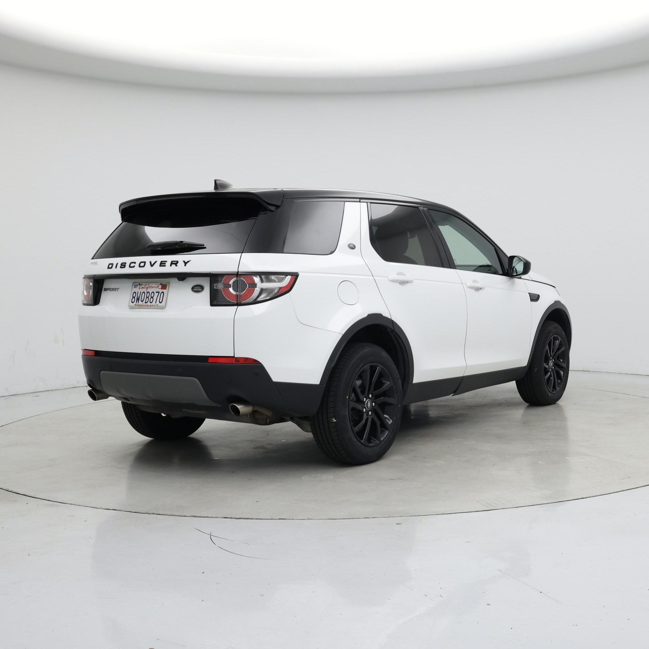 Thumbnail: 2018 Land Rover Discovery Sport - 8