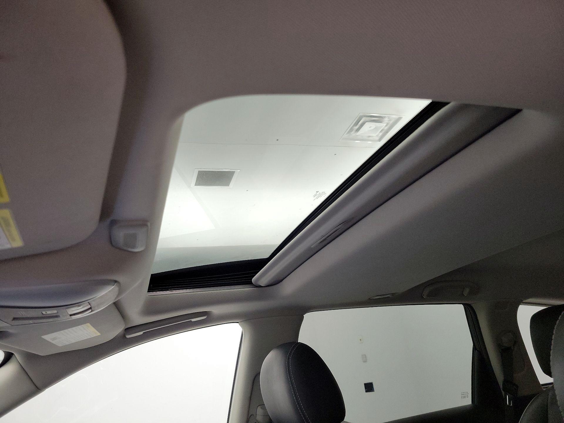 Thumbnail: 2020 INFINITI QX60 - 20