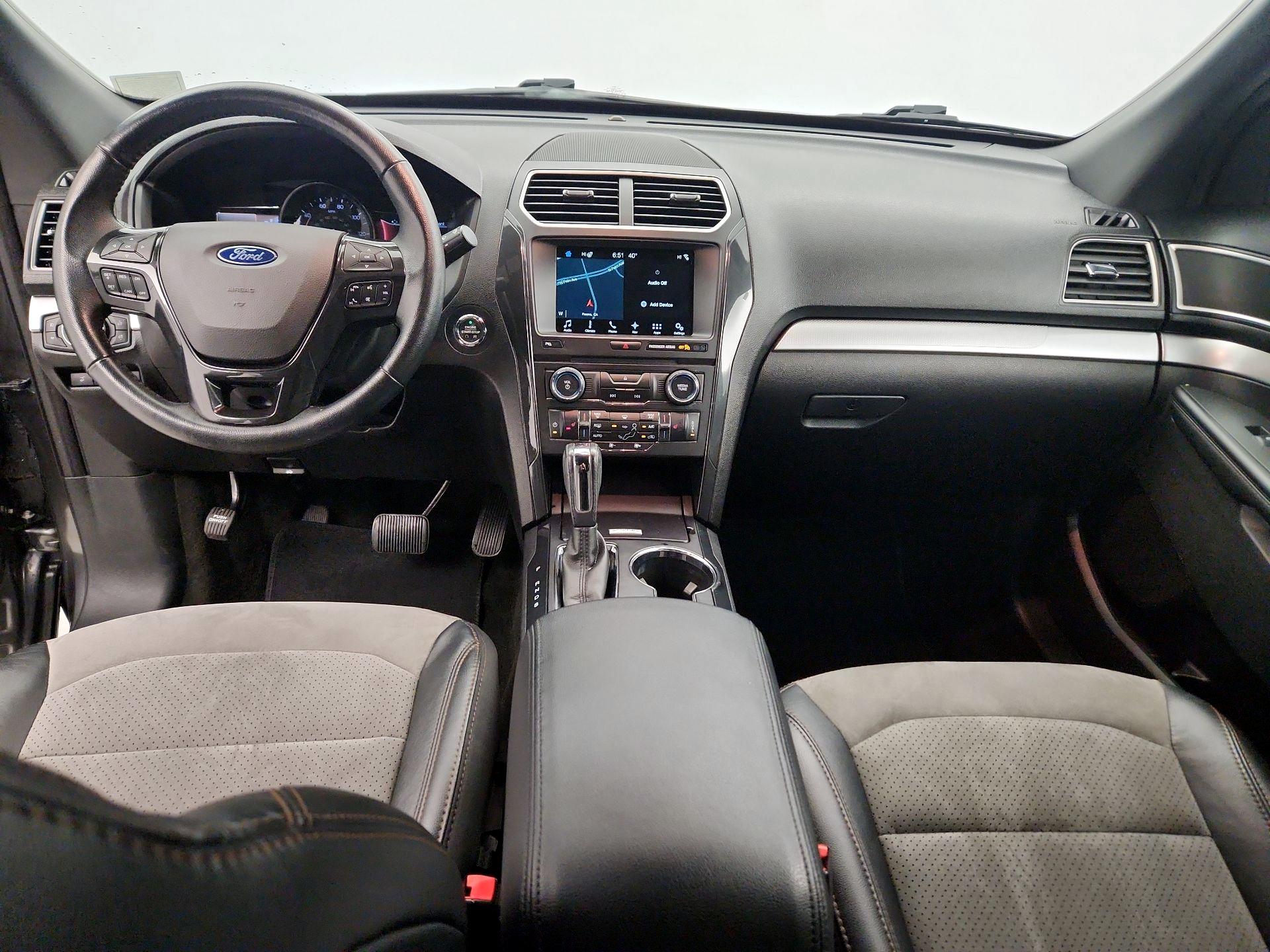 Thumbnail: 2017 Ford Explorer - 9