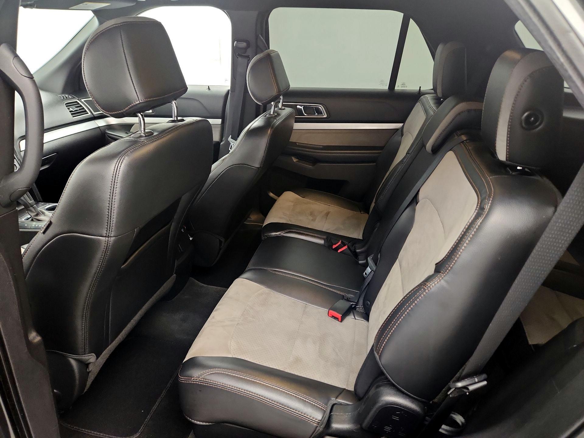 Thumbnail: 2017 Ford Explorer - 19