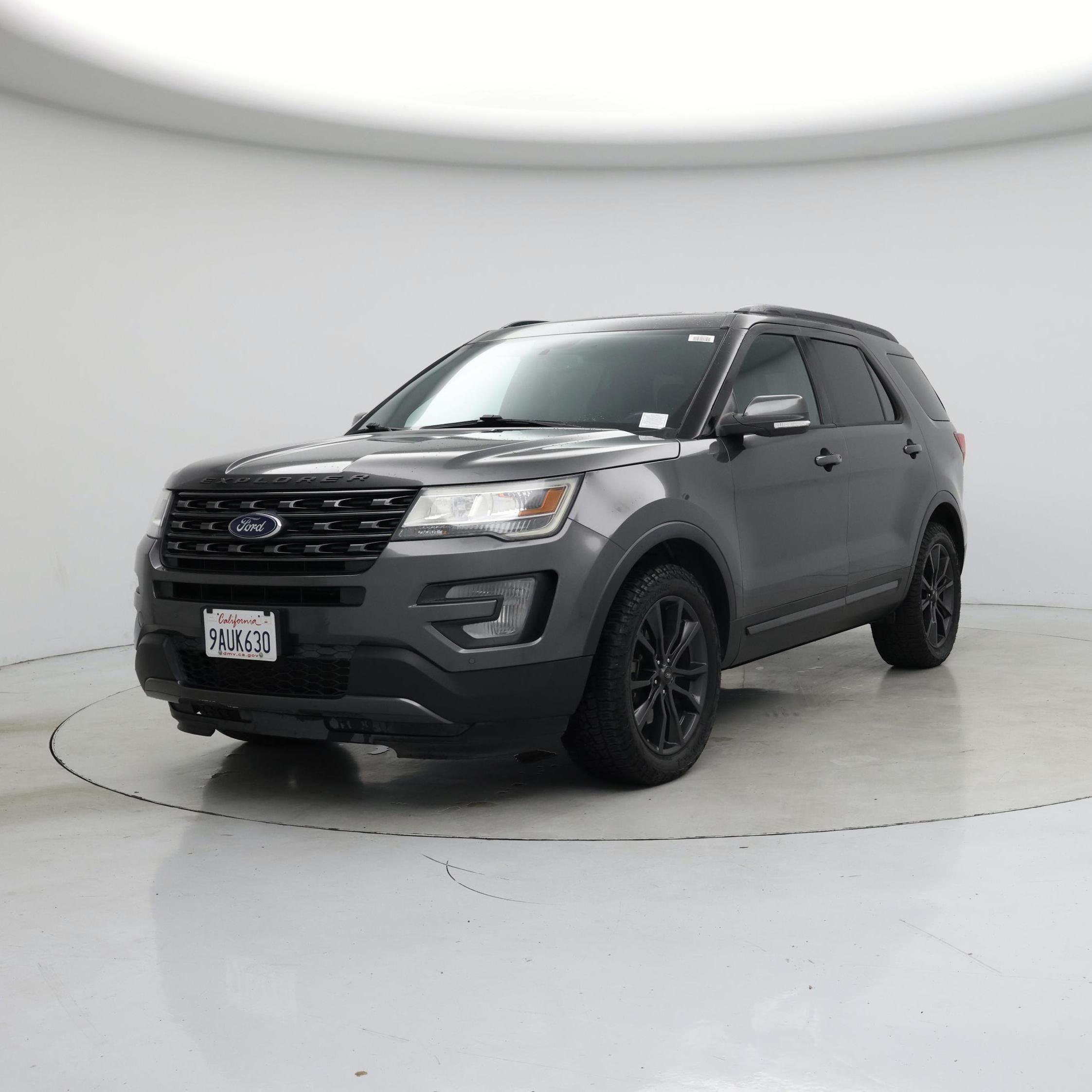 Thumbnail: 2017 Ford Explorer - 4