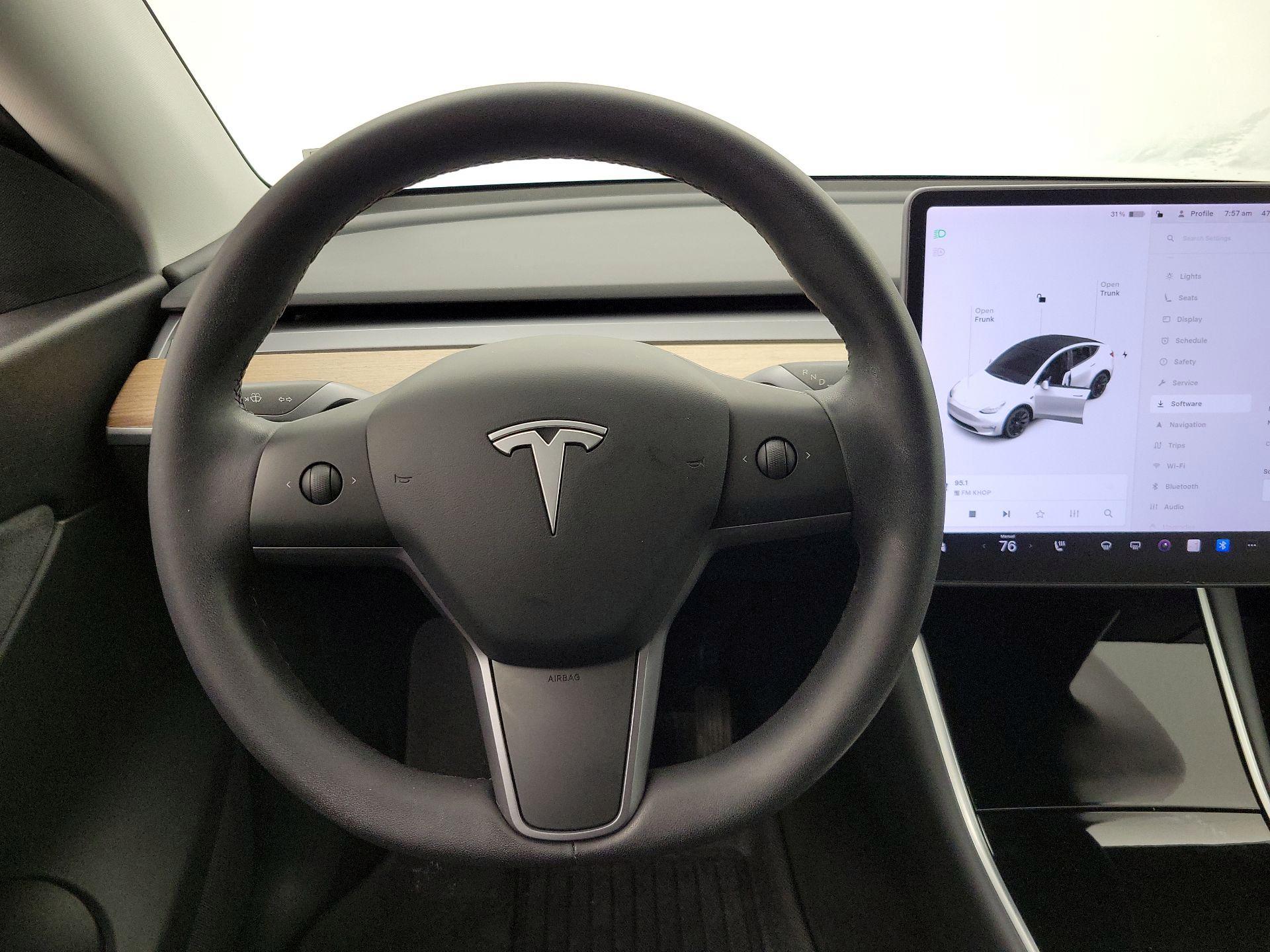 Thumbnail: 2021 Tesla Model Y - 10