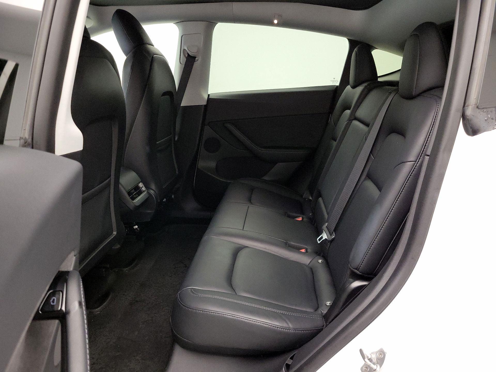 Thumbnail: 2021 Tesla Model Y - 19