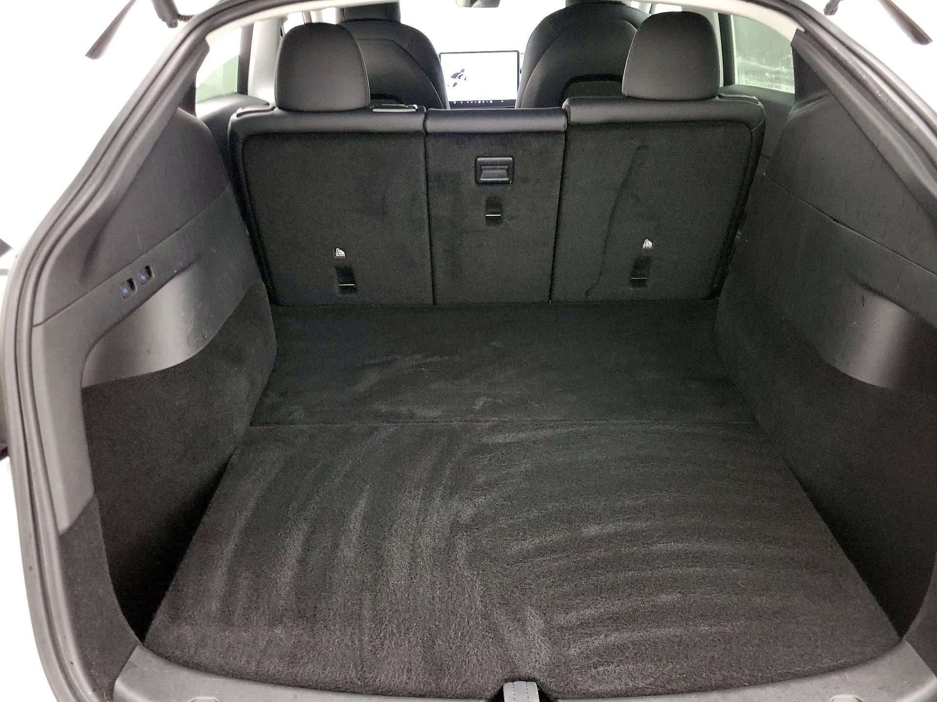 Thumbnail: 2021 Tesla Model Y - 20